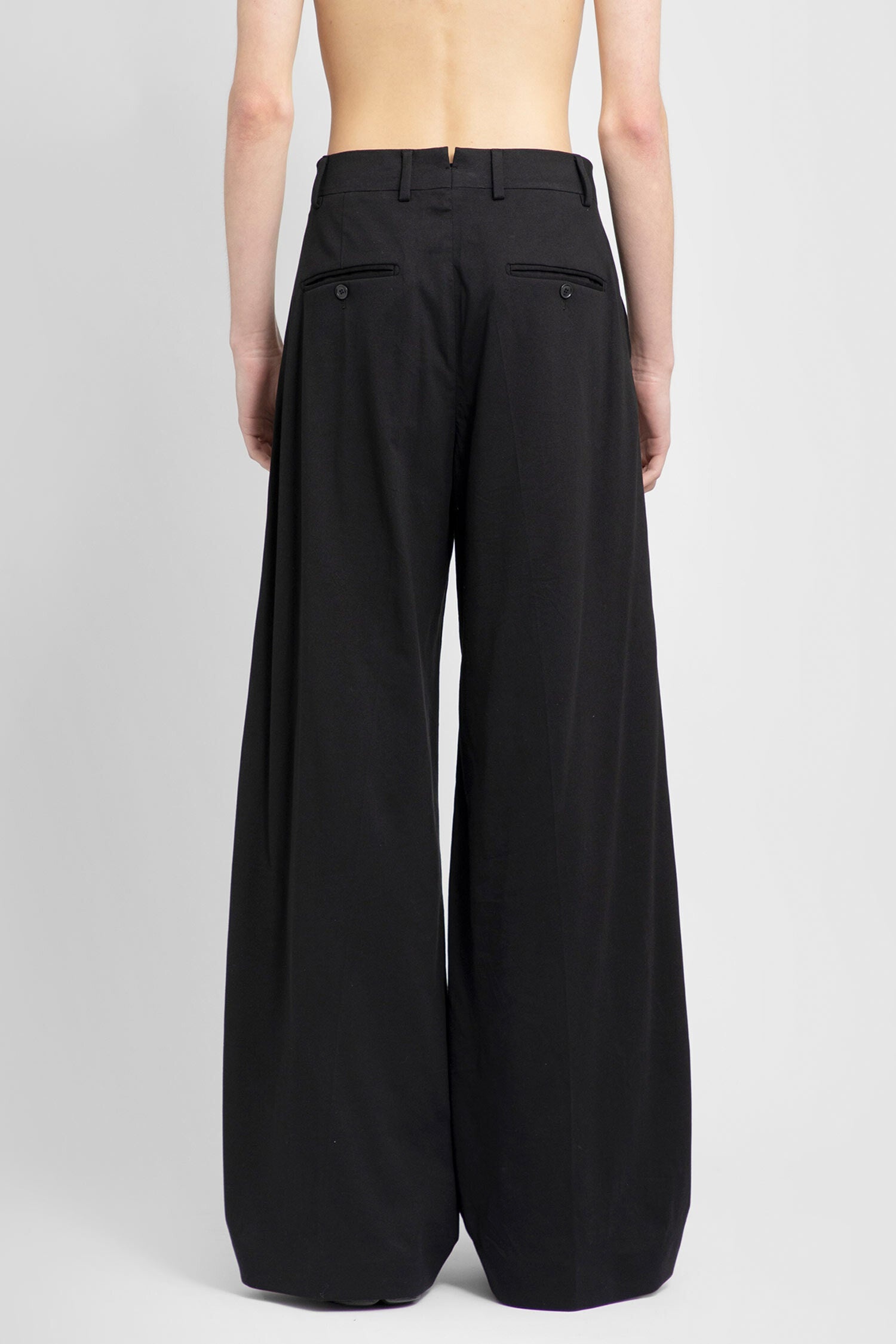 VETEMENTS MAN BLACK TROUSERS - 4