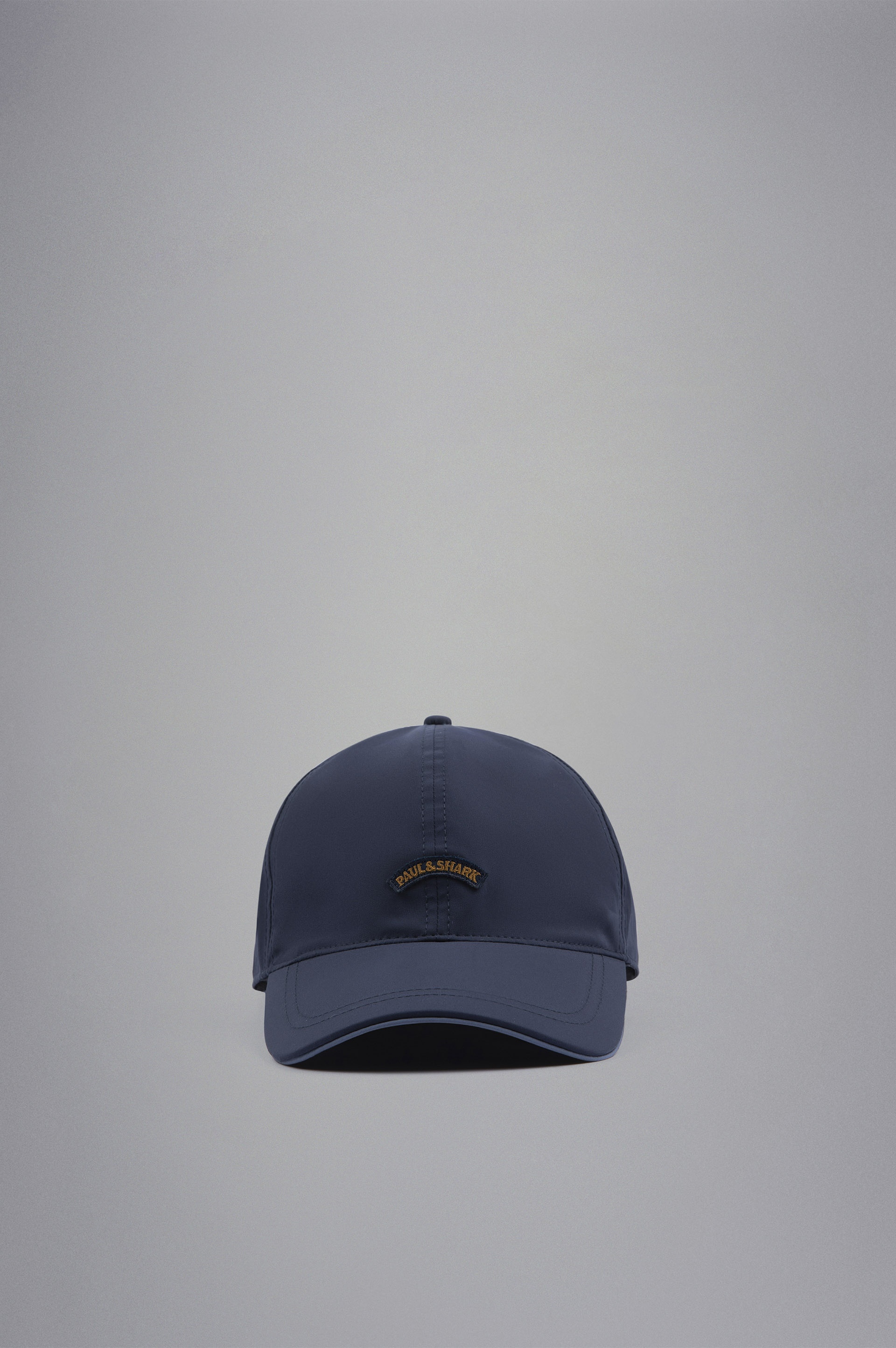 BASEBALL CAP WITH EMBLEM - 2