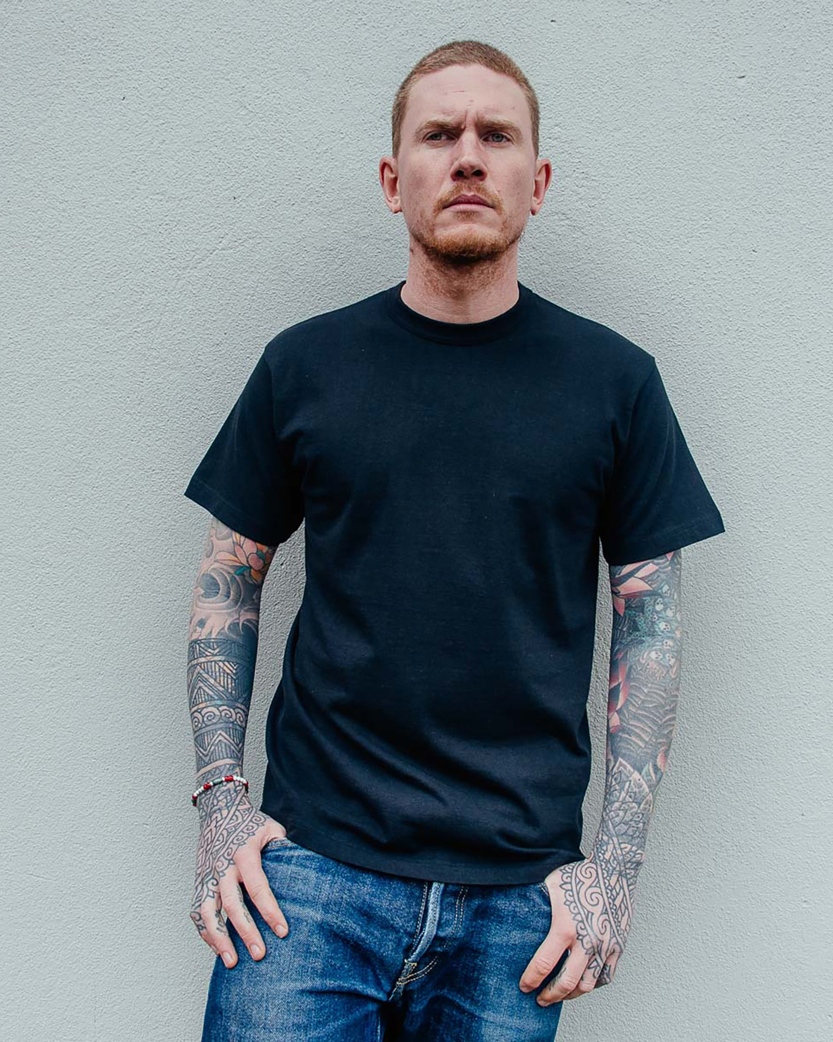 IHT-1610L-BLK 6.5oz Loopwheel Crew Neck T-Shirt with longer body - Black - 4