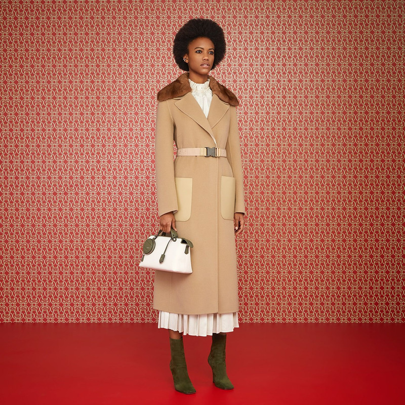 Beige cashmere coat 4