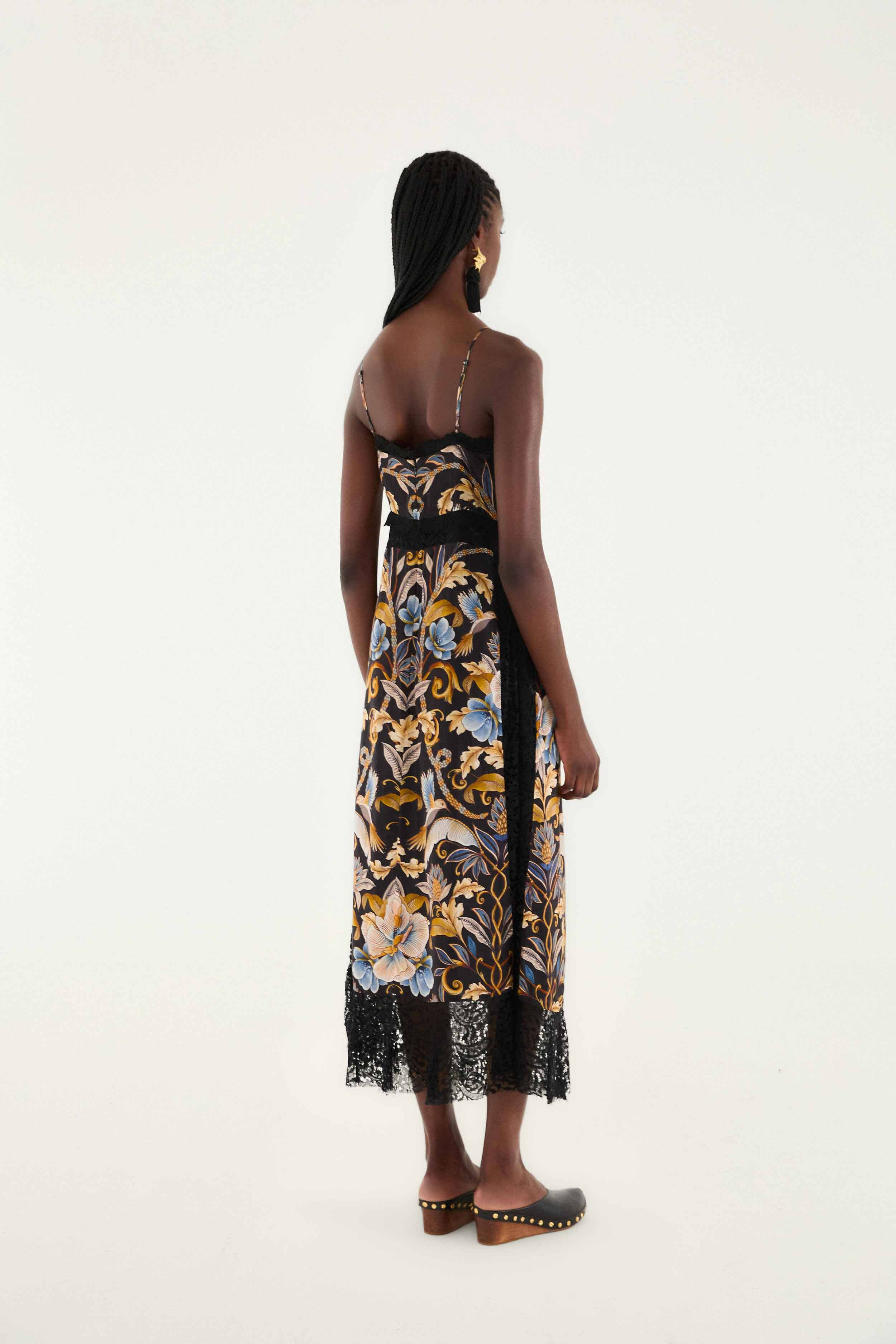 Black Flowerful Garden Midi Dress - 4