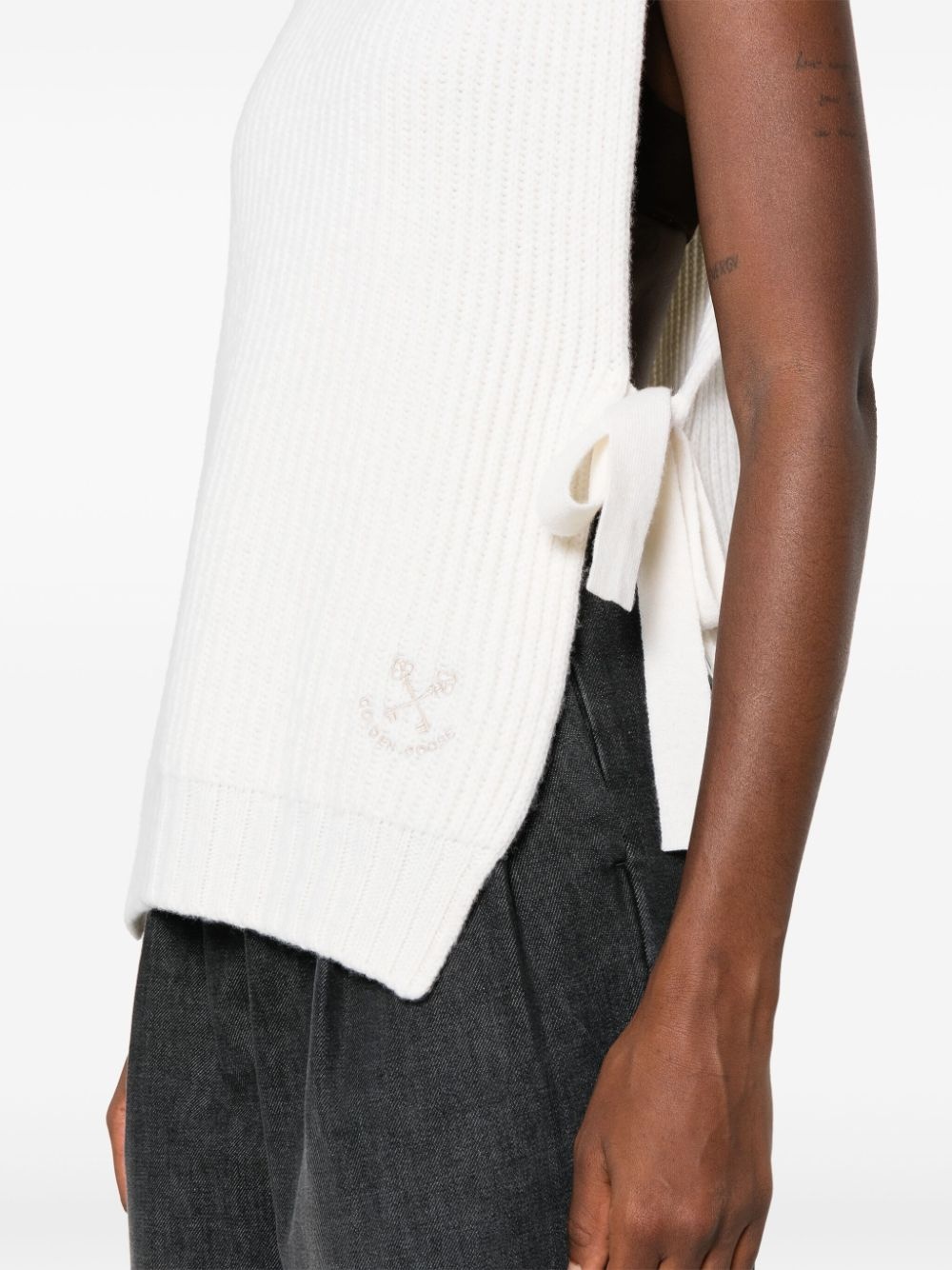 logo-embroidered fisherman's-knit vest - 5