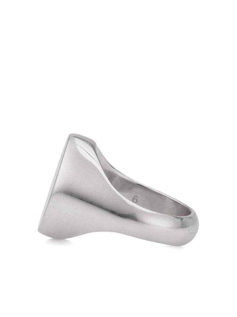 Maison Margiela chevaliere-signet ring outlook