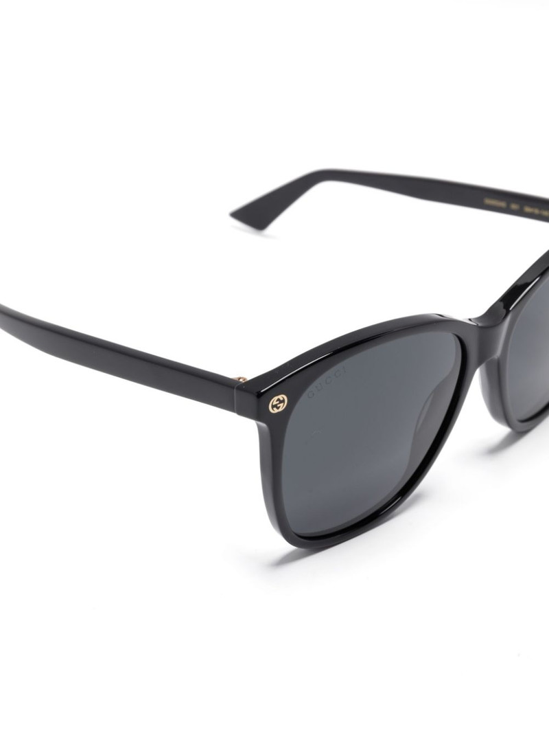oversized-frame tinted sunglasses 3