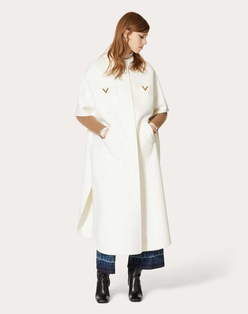 COMPACT DRAP CAPE 3