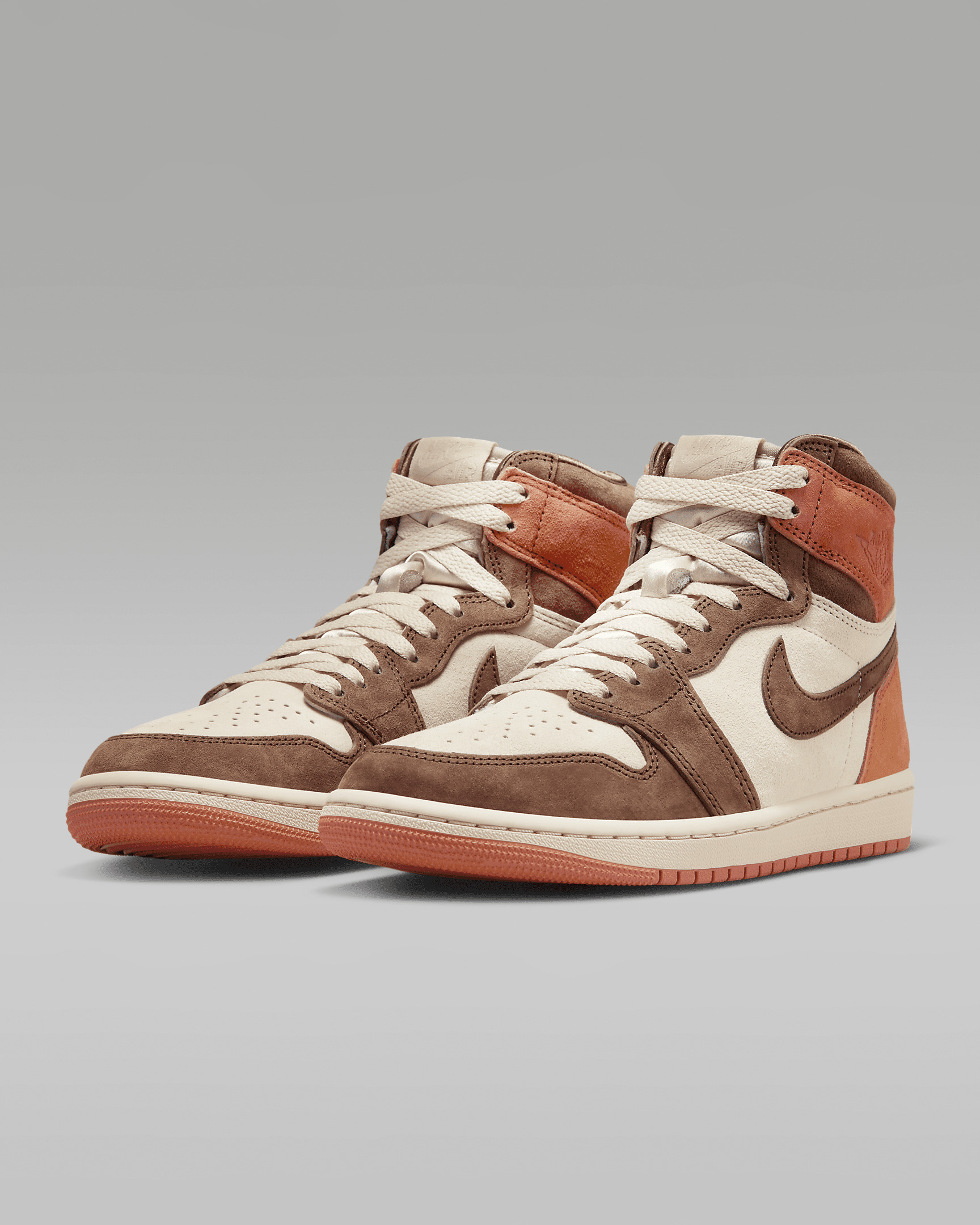 Women's Air Jordan 1 Retro High SP Shoes - 5