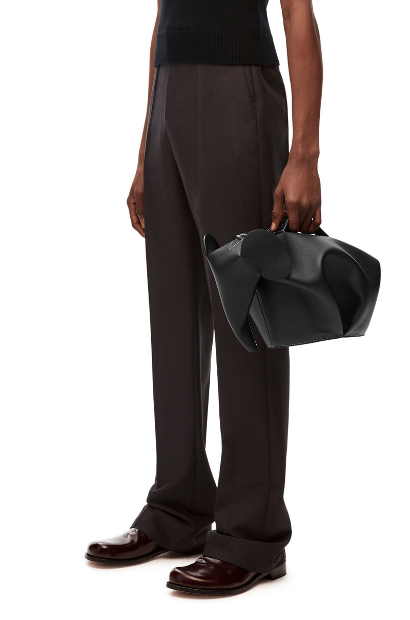 Loewe Large Elephant bag in classic calfskin outlook