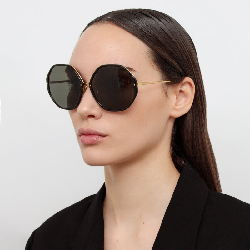 LINDA FARROW THE ALONA | OVERSIZED SUNGLASSES IN BLACK FRAME (C1) outlook