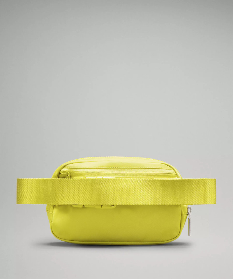 Everywhere Belt Bag 1L 3