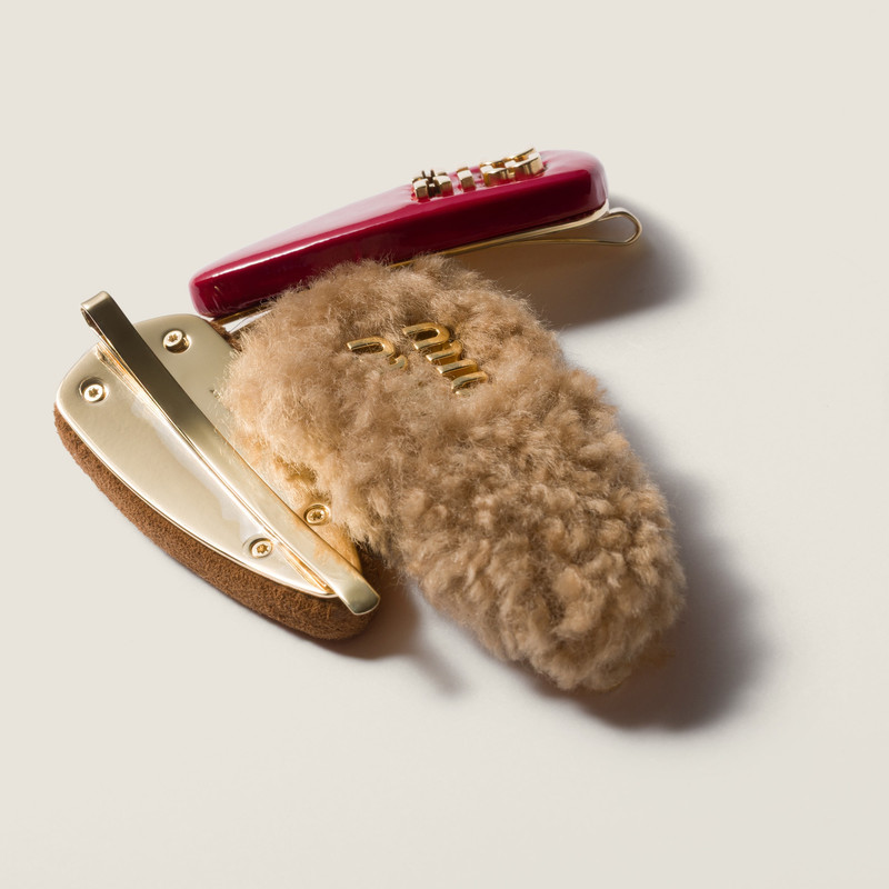 Miu Miu Set of leather, suede, and shearling hair clips outlook