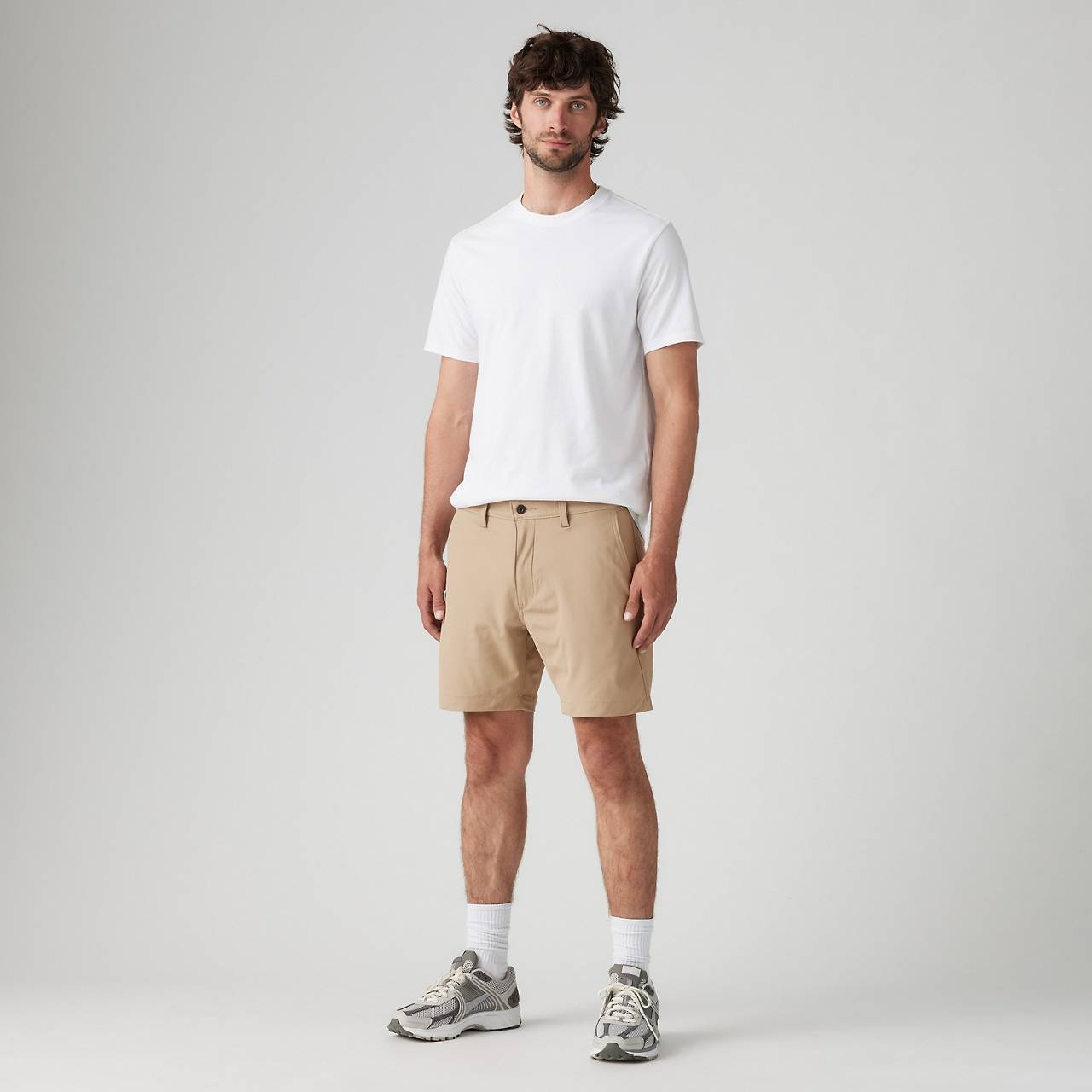 LEVI'S® XX CHINO TECH 8" MEN'S SHORTS - 2
