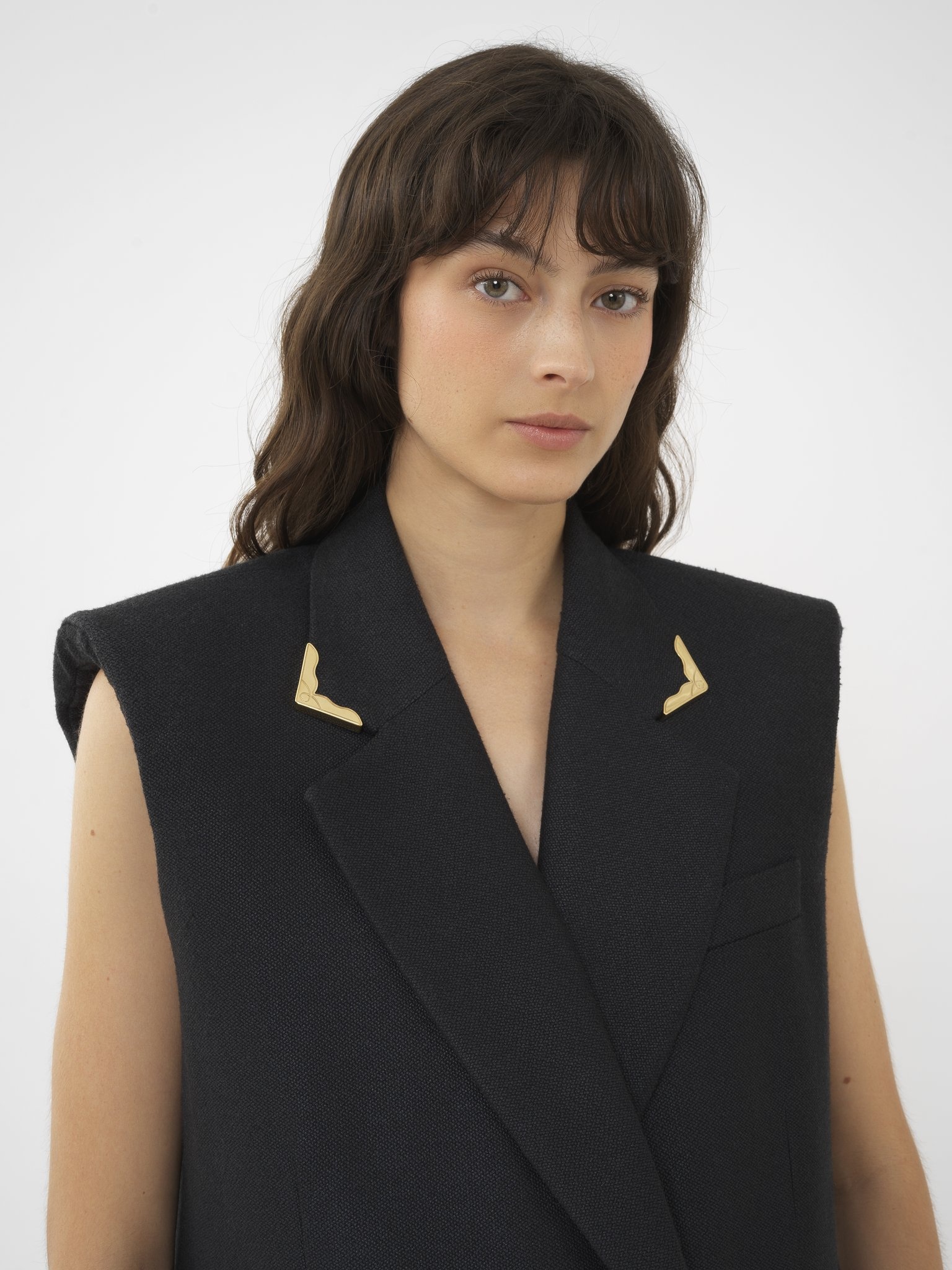 SLEEVELESS COAT - 6