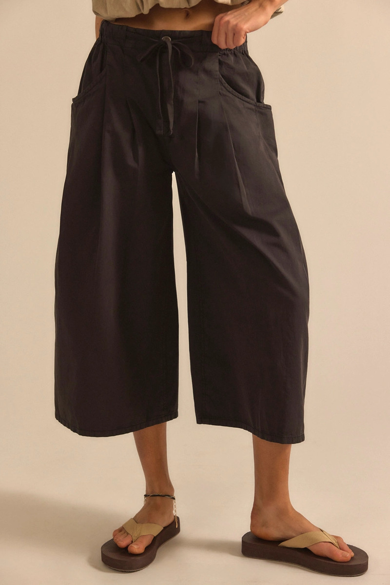 Telluride Wide-Leg Crop Pull-On Solid Pants 3