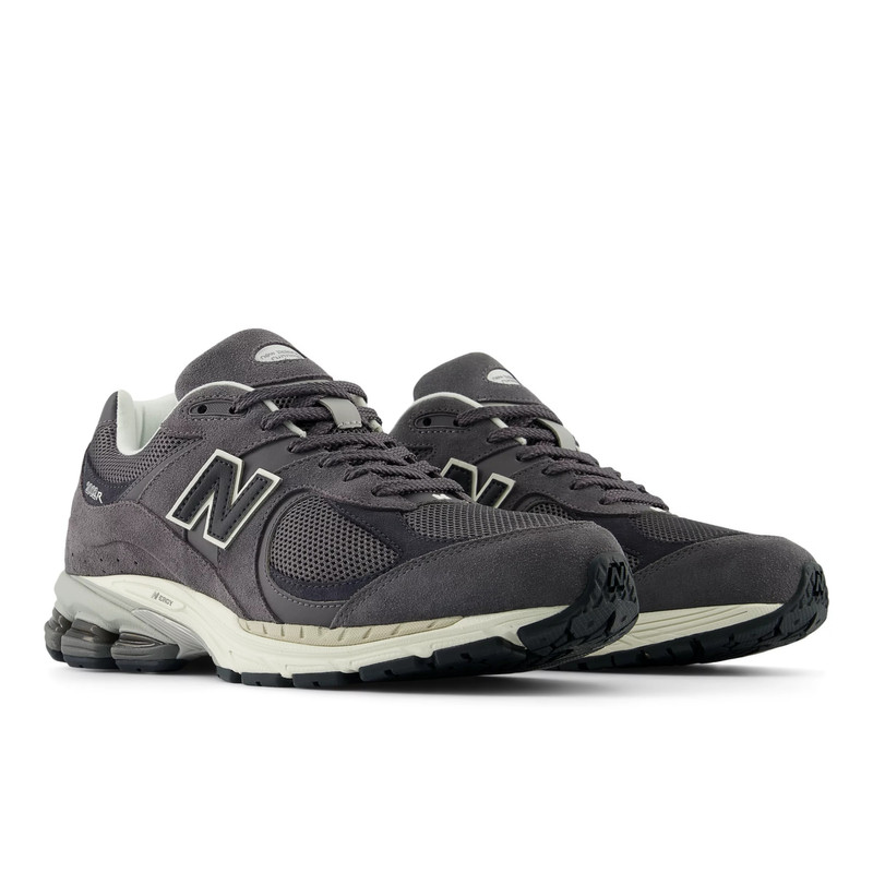 New Balance 2002R outlook