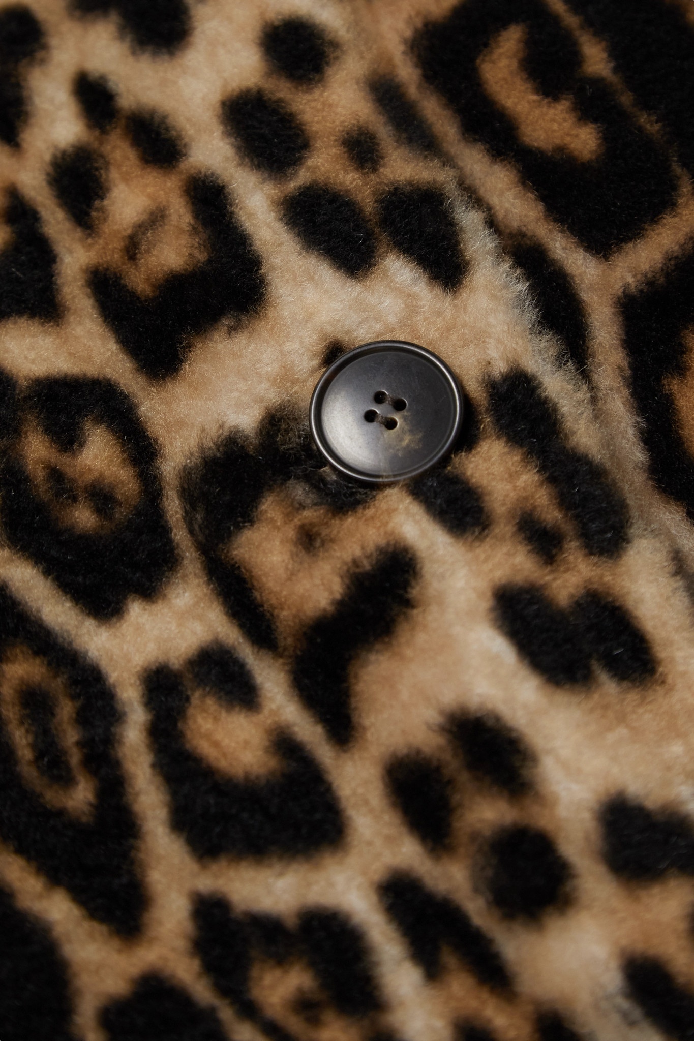 Reversible belted leopard-print shearling coat - 9