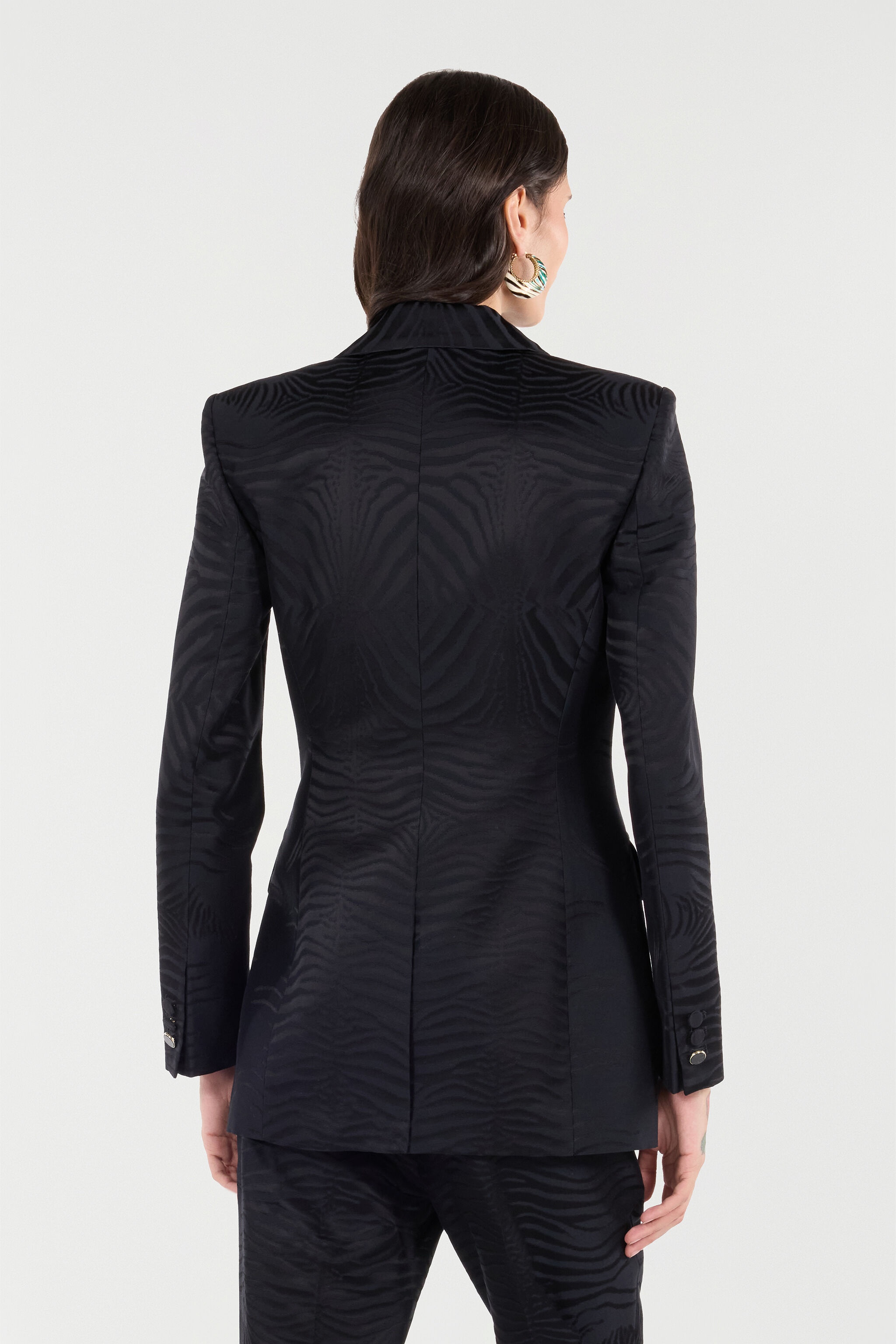 Blazer With Solid-Color Tiger Skin Design - 4