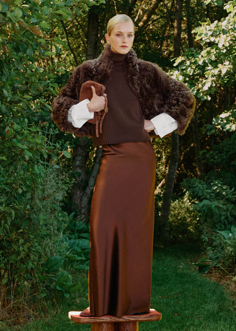 Floor-Length Skirt 3