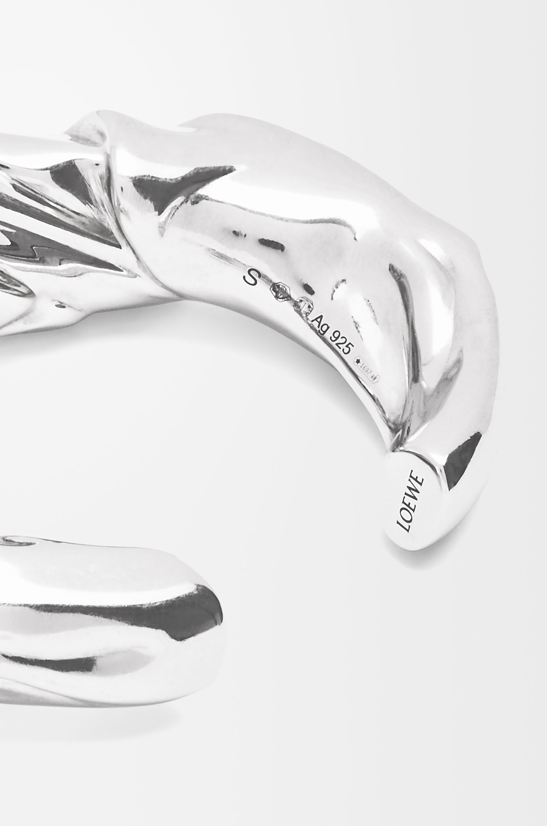 Medium nappa twist cuff in sterling silver - 4