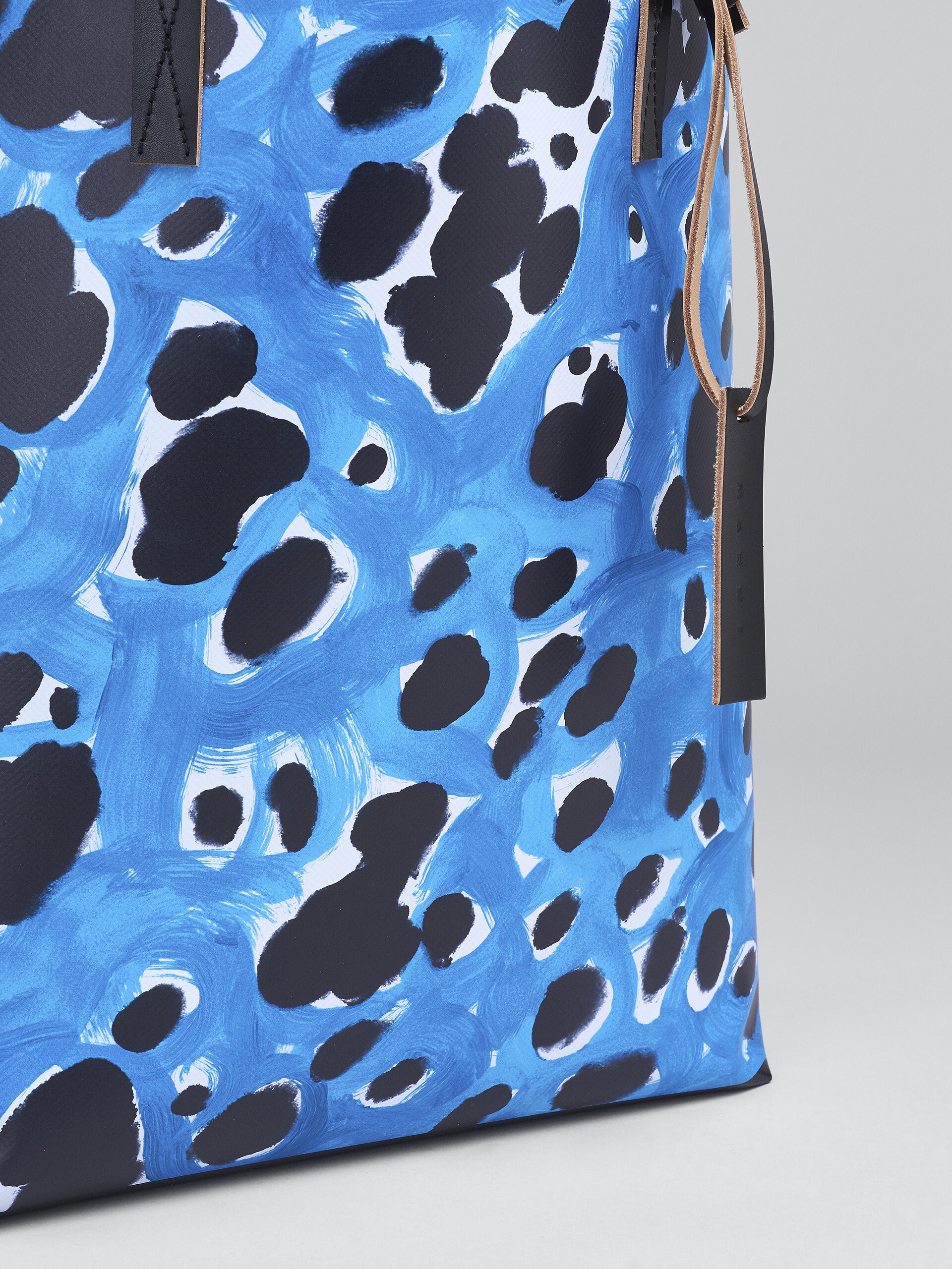 BLUE POP DOTS PRINT TRIBECA SHOPPING BAG - 5