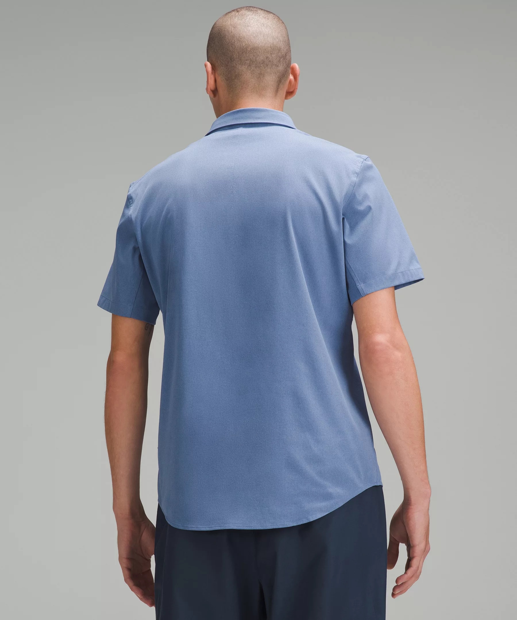 Airing Easy Short-Sleeve Shirt - 3