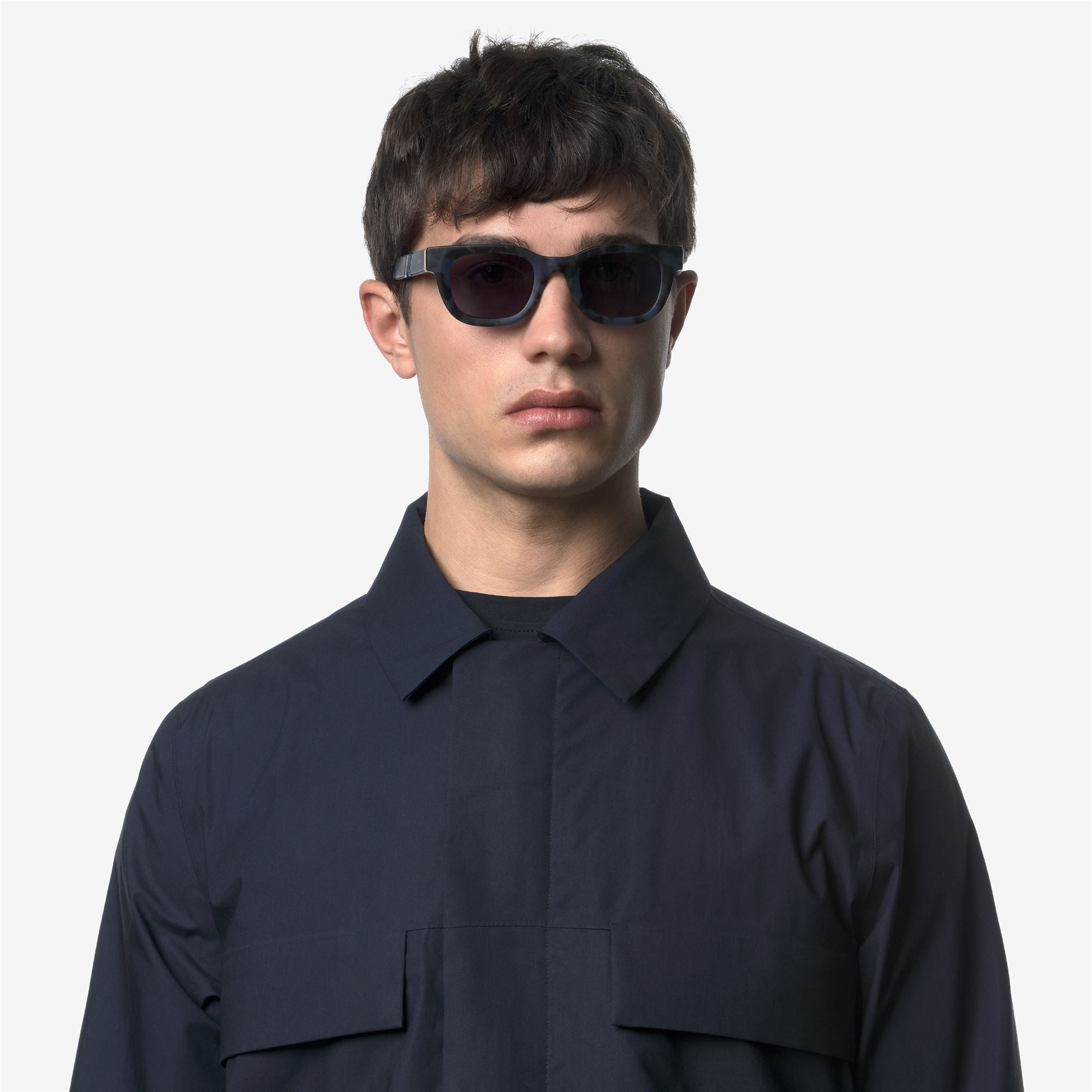 KW0004 - 3