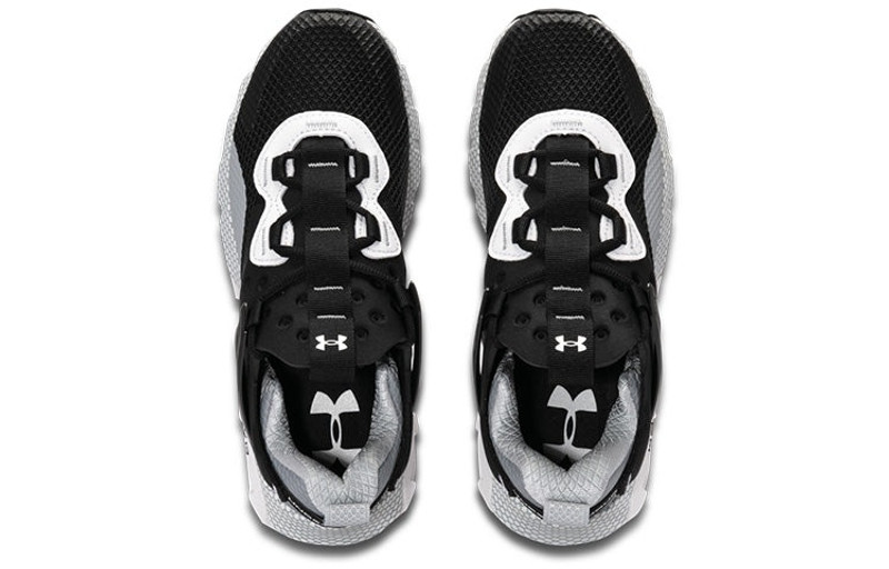 Under Armour (WMNS) Armour Hovr 메가 Mvmnt NM의 밑에 까만 백색 3023873-005 outlook