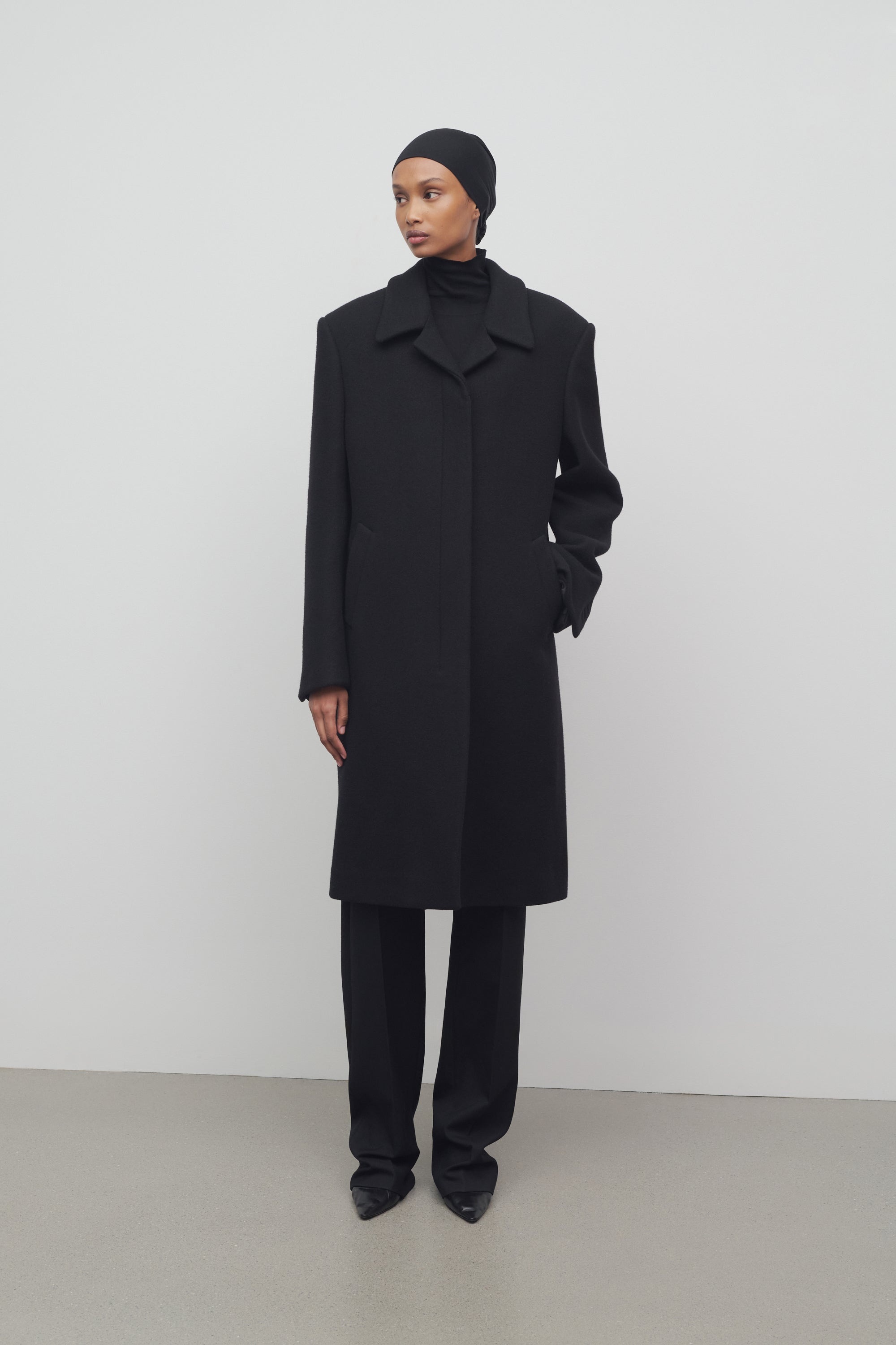 Anton Coat in Wool - 3