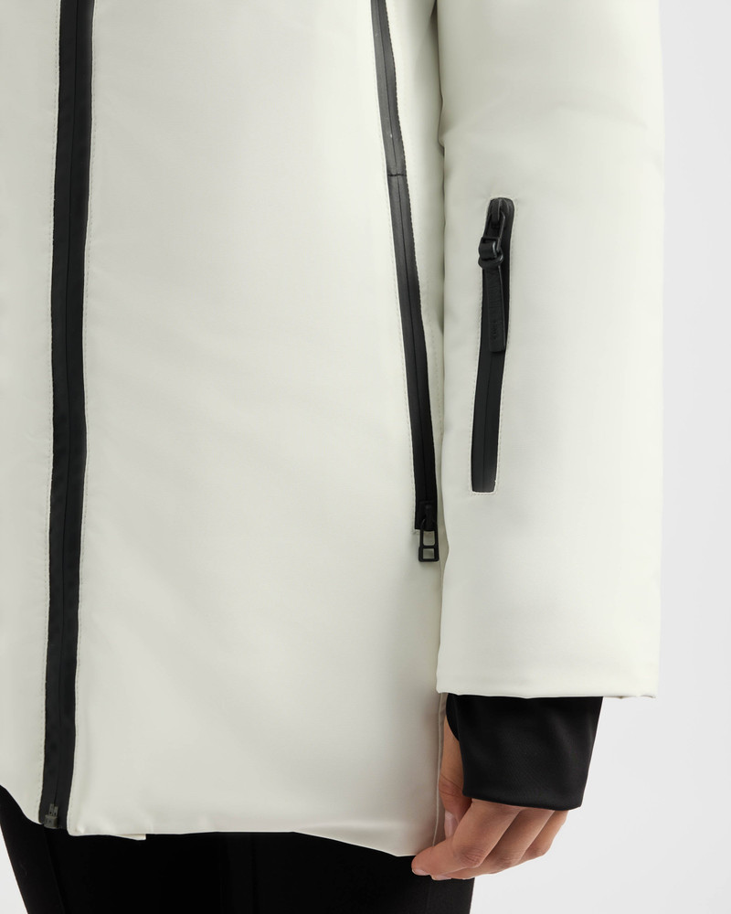 Laurier - Winter White 5