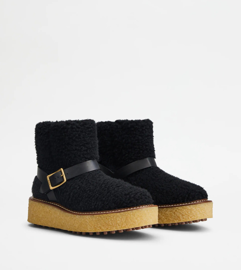 PLATFORM BOOTS IN WOOL AND LEATHER - BLACK 3
