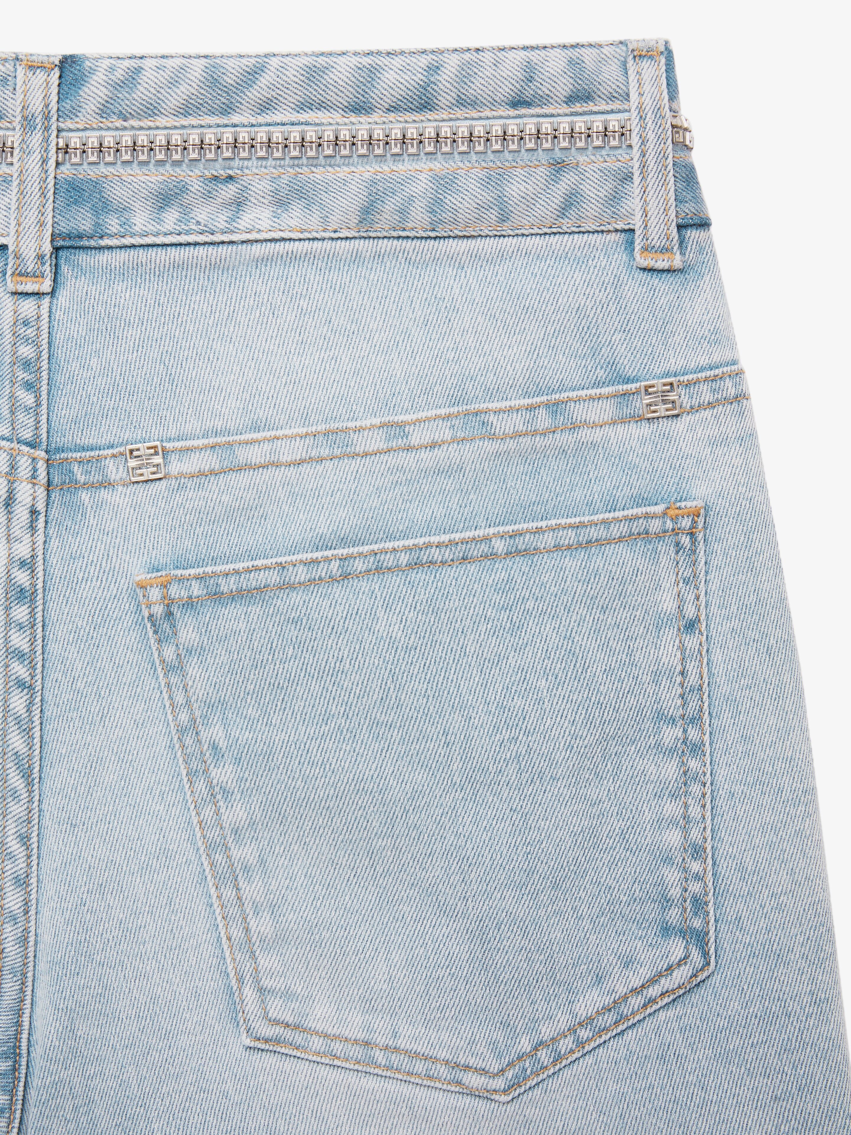 SLIM FIT JEANS IN DENIM WITH 4G ZIP - 5