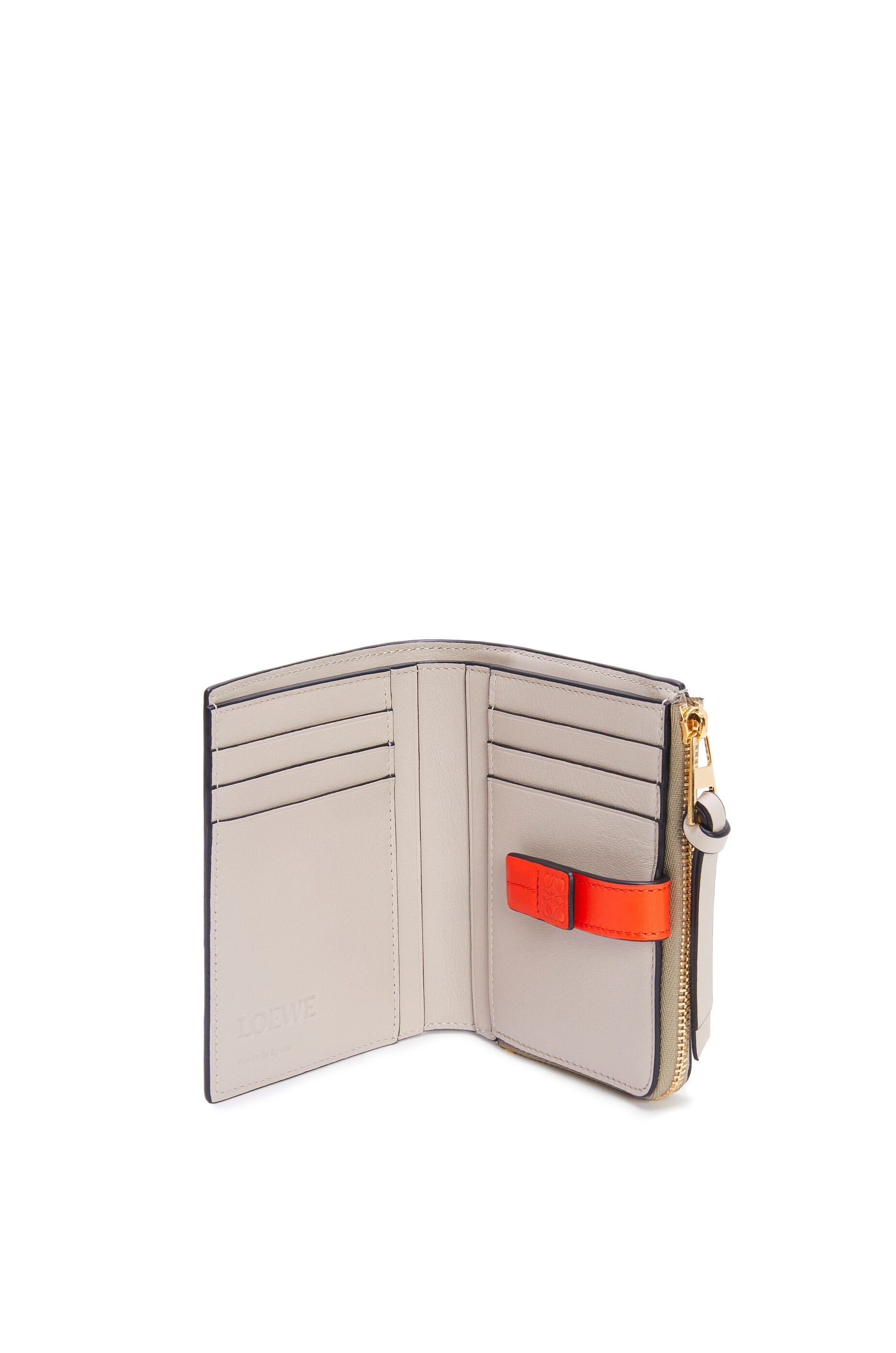 Slim zip bifold wallet in soft grained calfskin - 2
