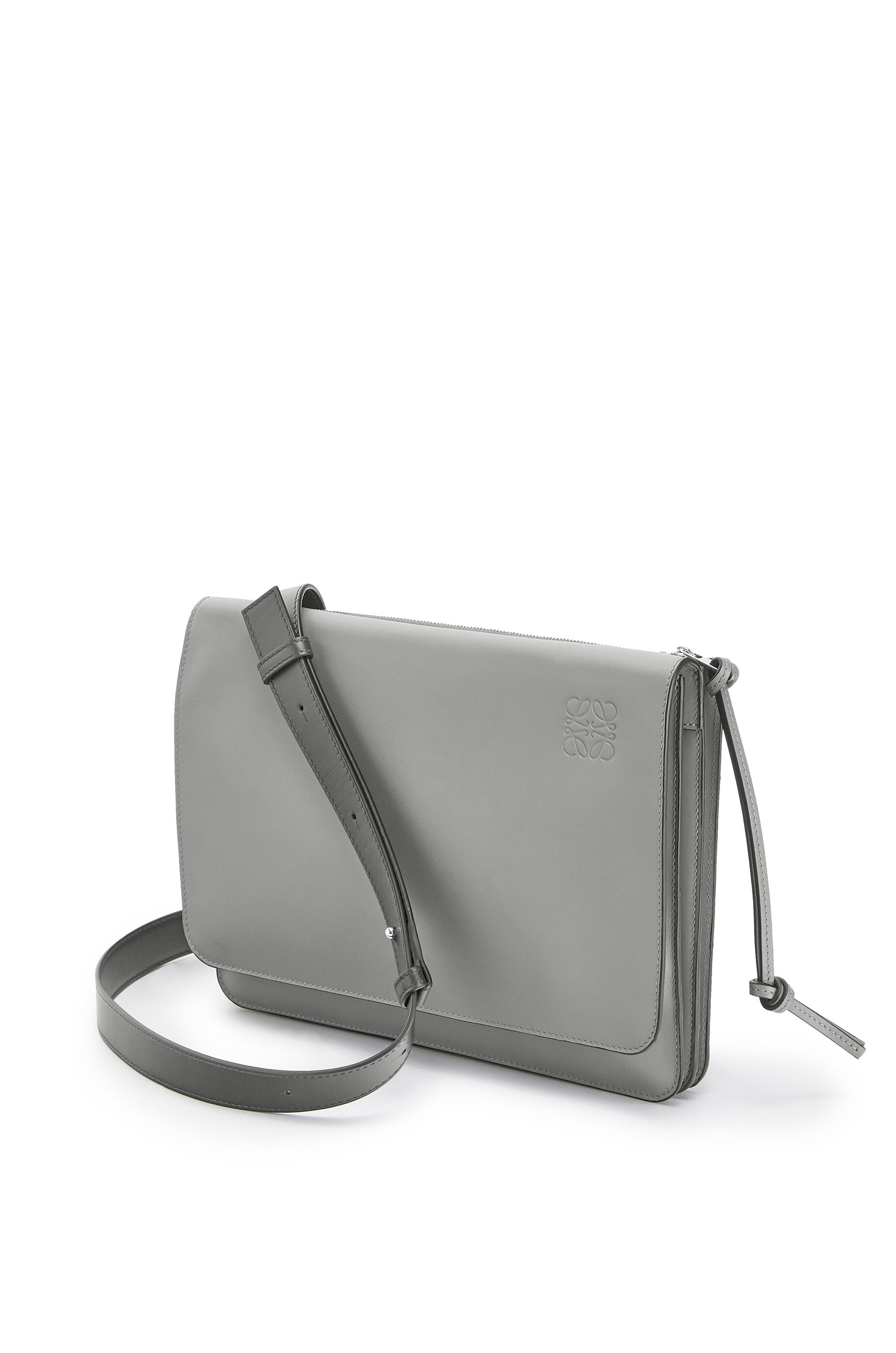 Gusset flat messenger bag in smooth calfskin - 2