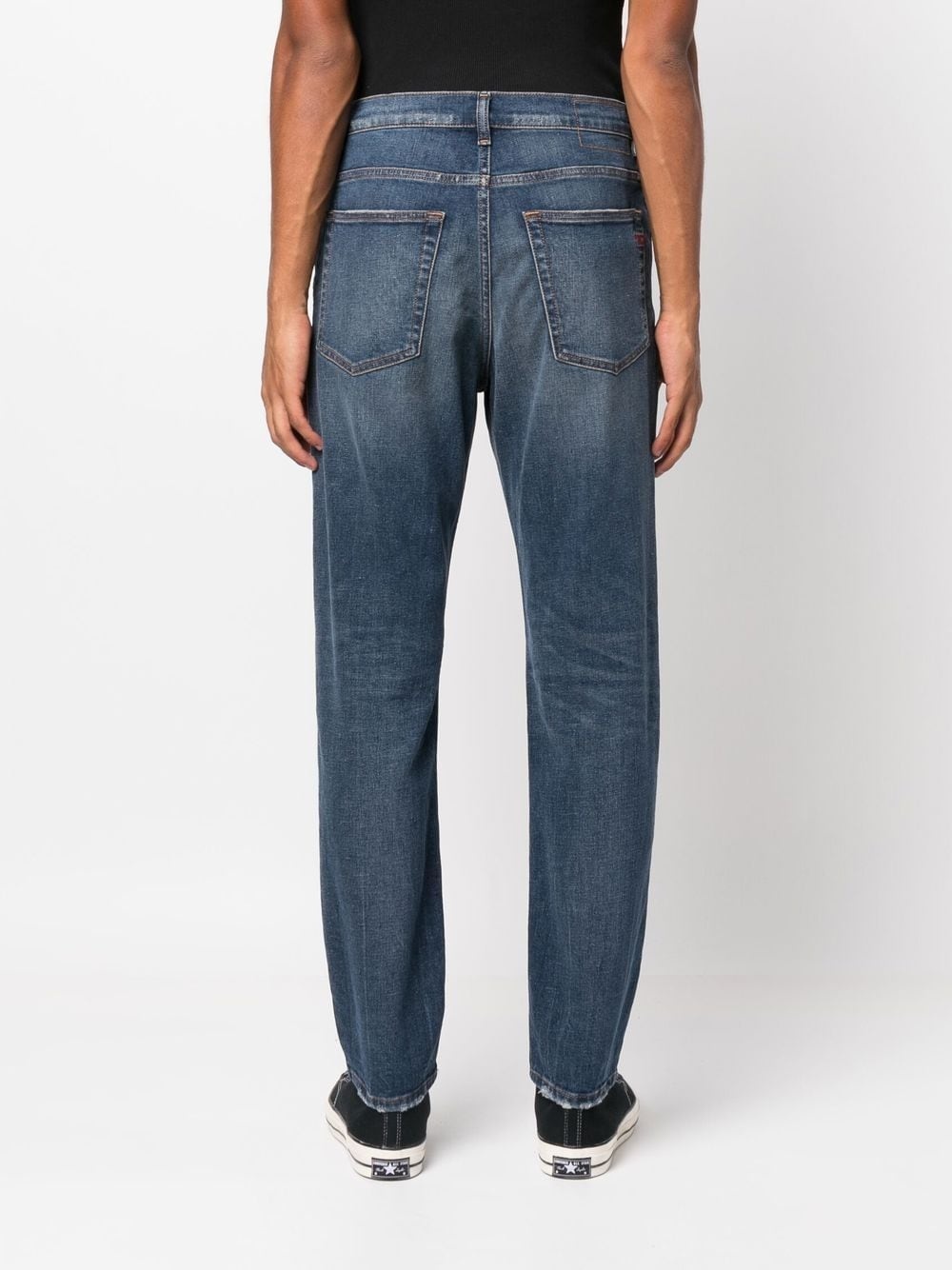 distressed-effect straight-leg jeans - 6