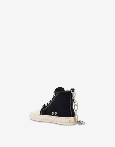 Moschino MINI SNEAKER BAG outlook