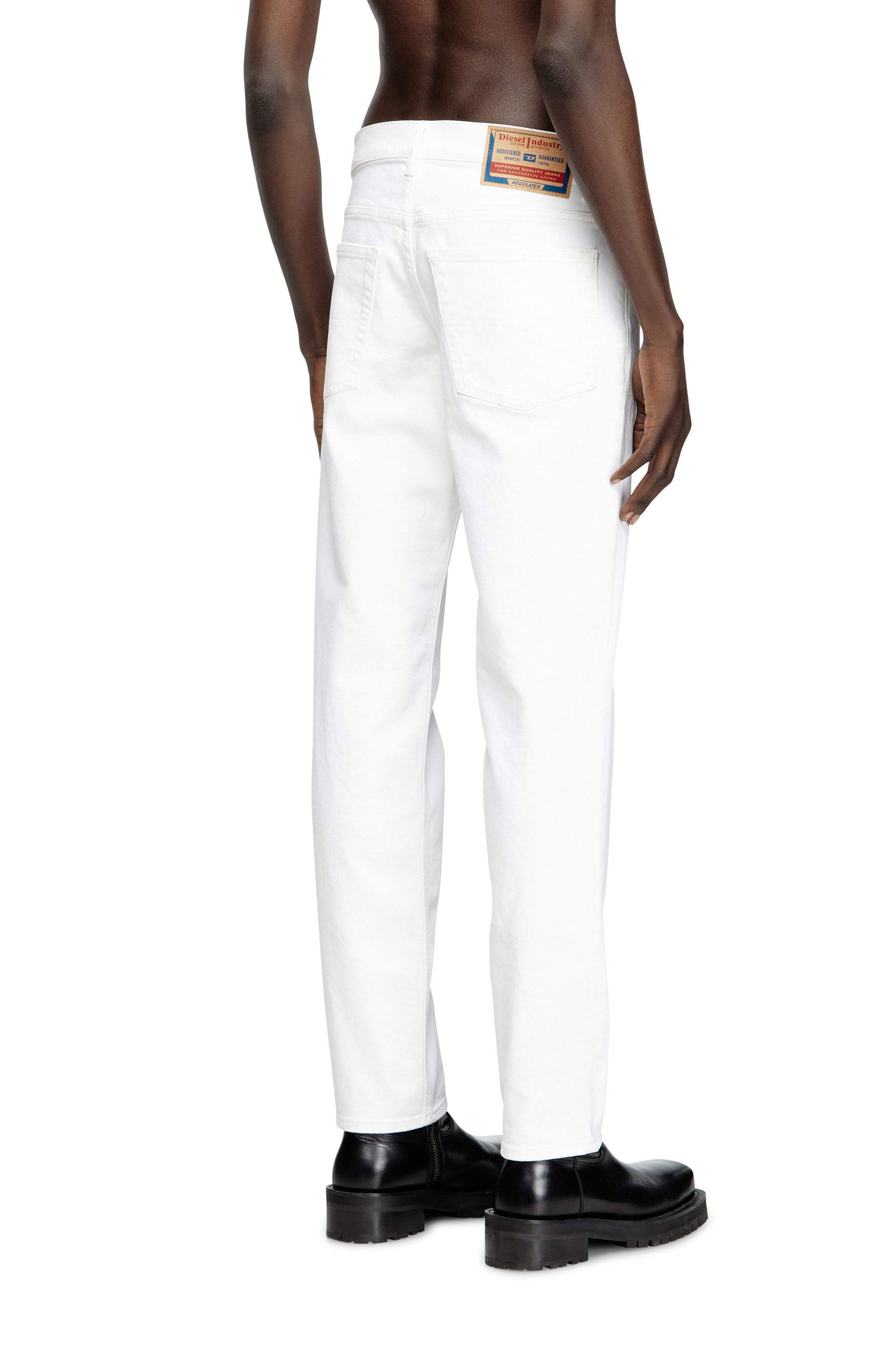 REGULAR JEANS 2023 D-FINITIVE 09K05 - 4