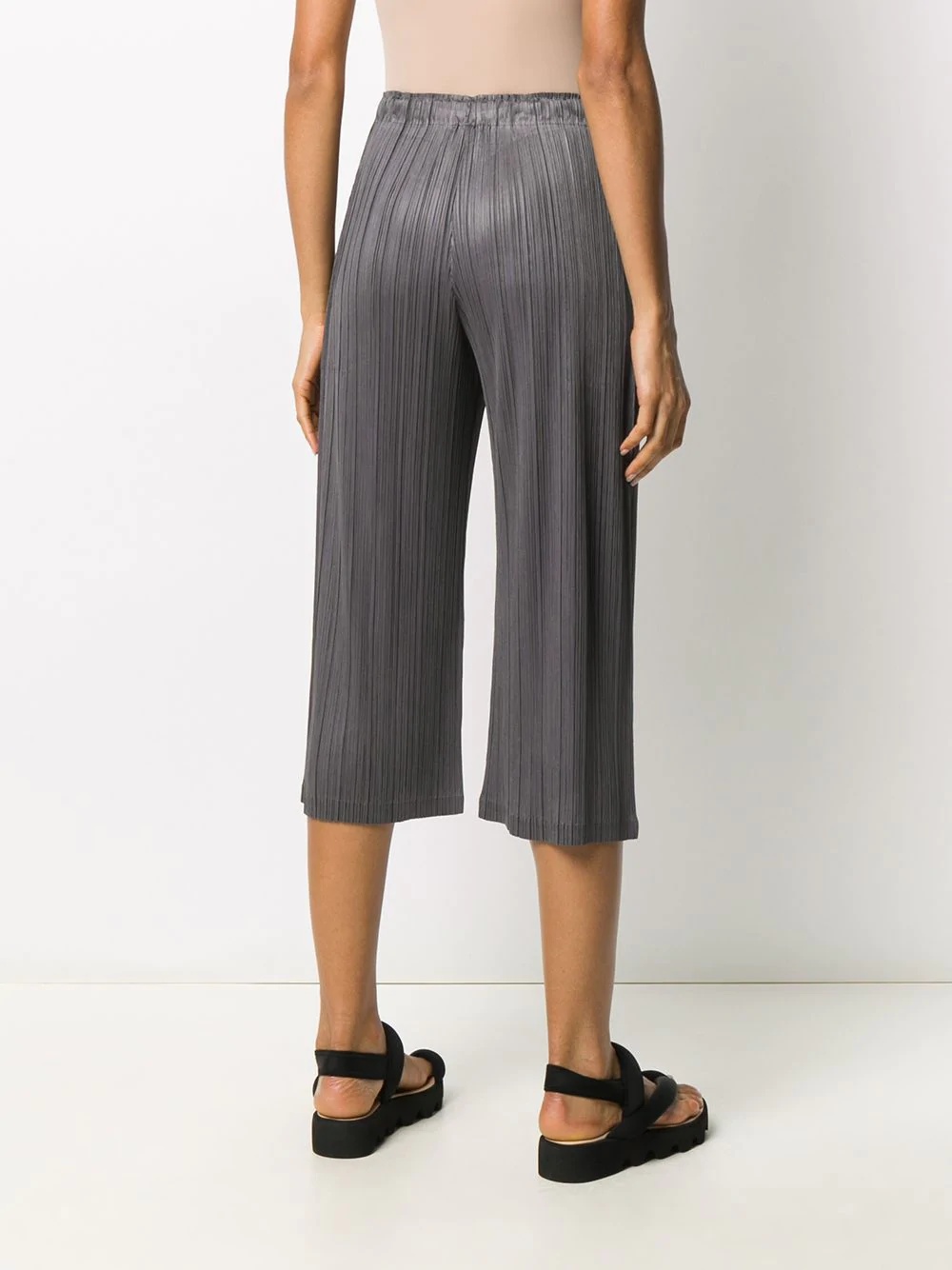 micro-pleated cropped trousers - 4