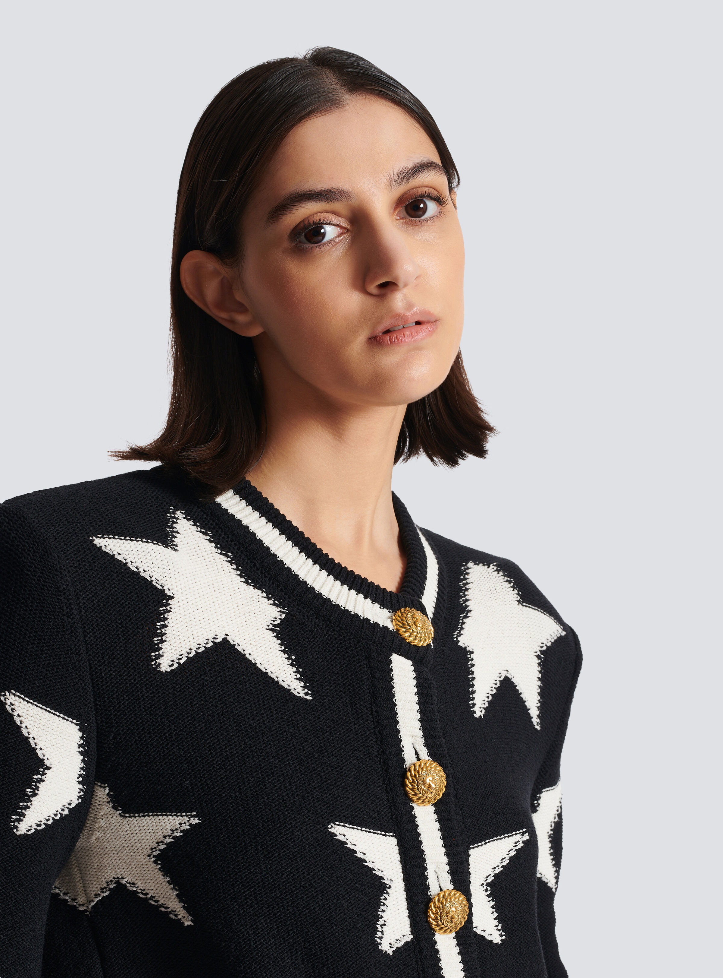 Buttoned knit cardigan - 7