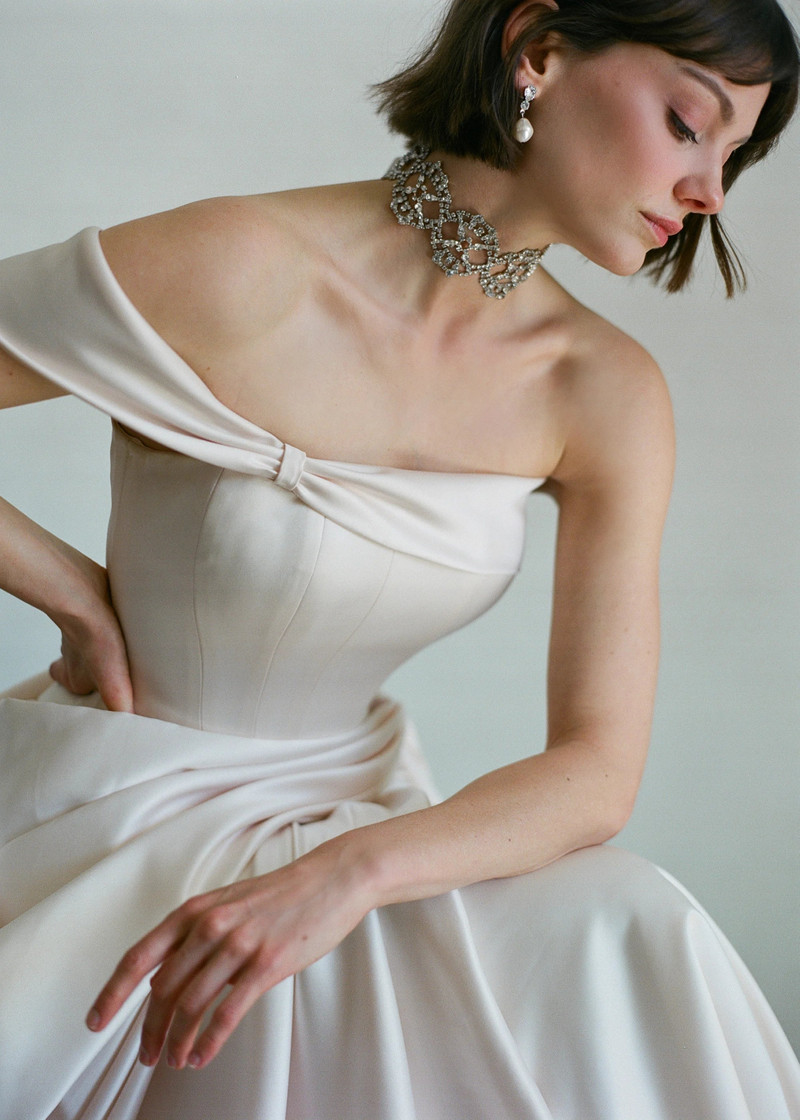 Jennifer Behr Lavinia Ribbon Tie outlook