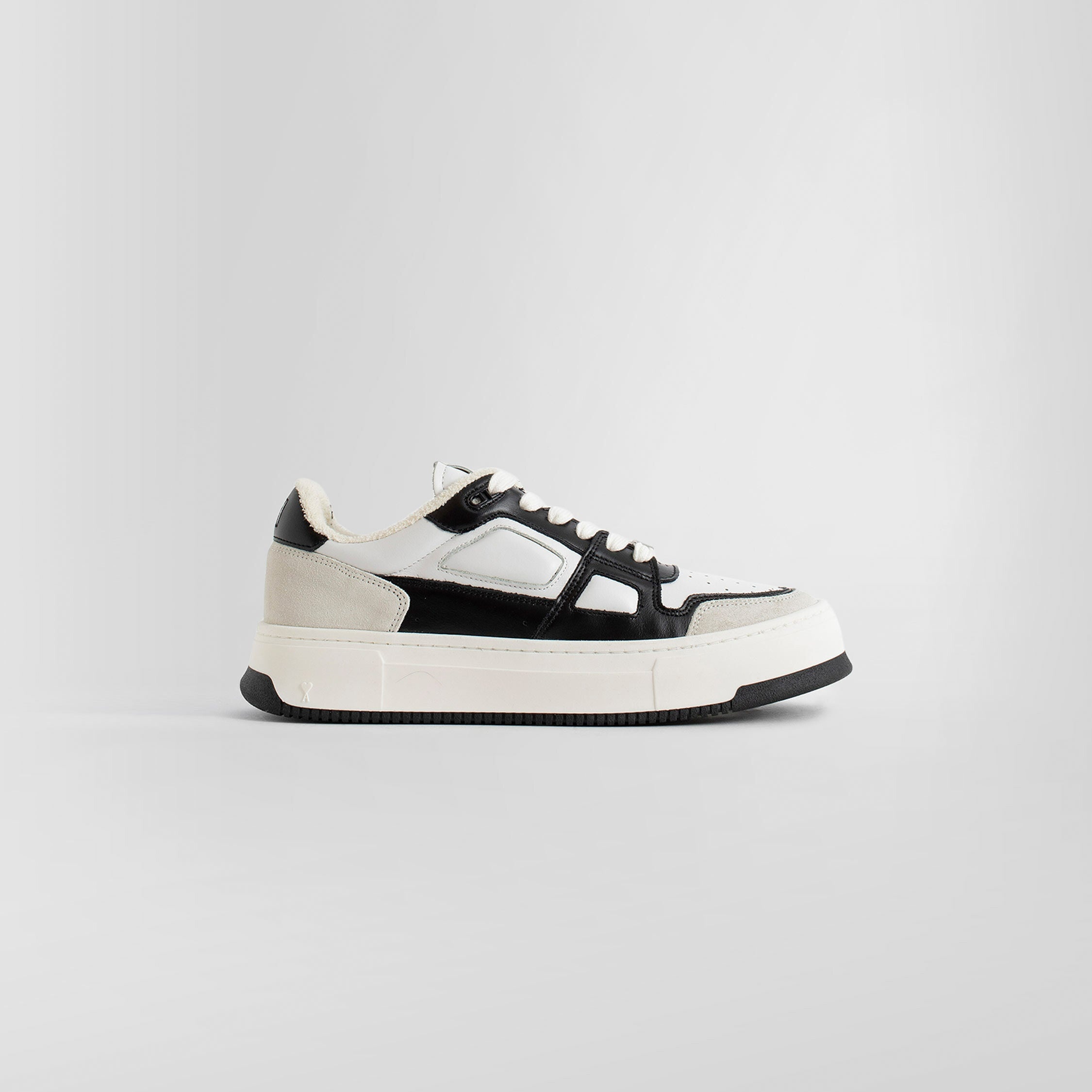 AMI PARIS MAN BLACK&WHITE SNEAKERS - 8