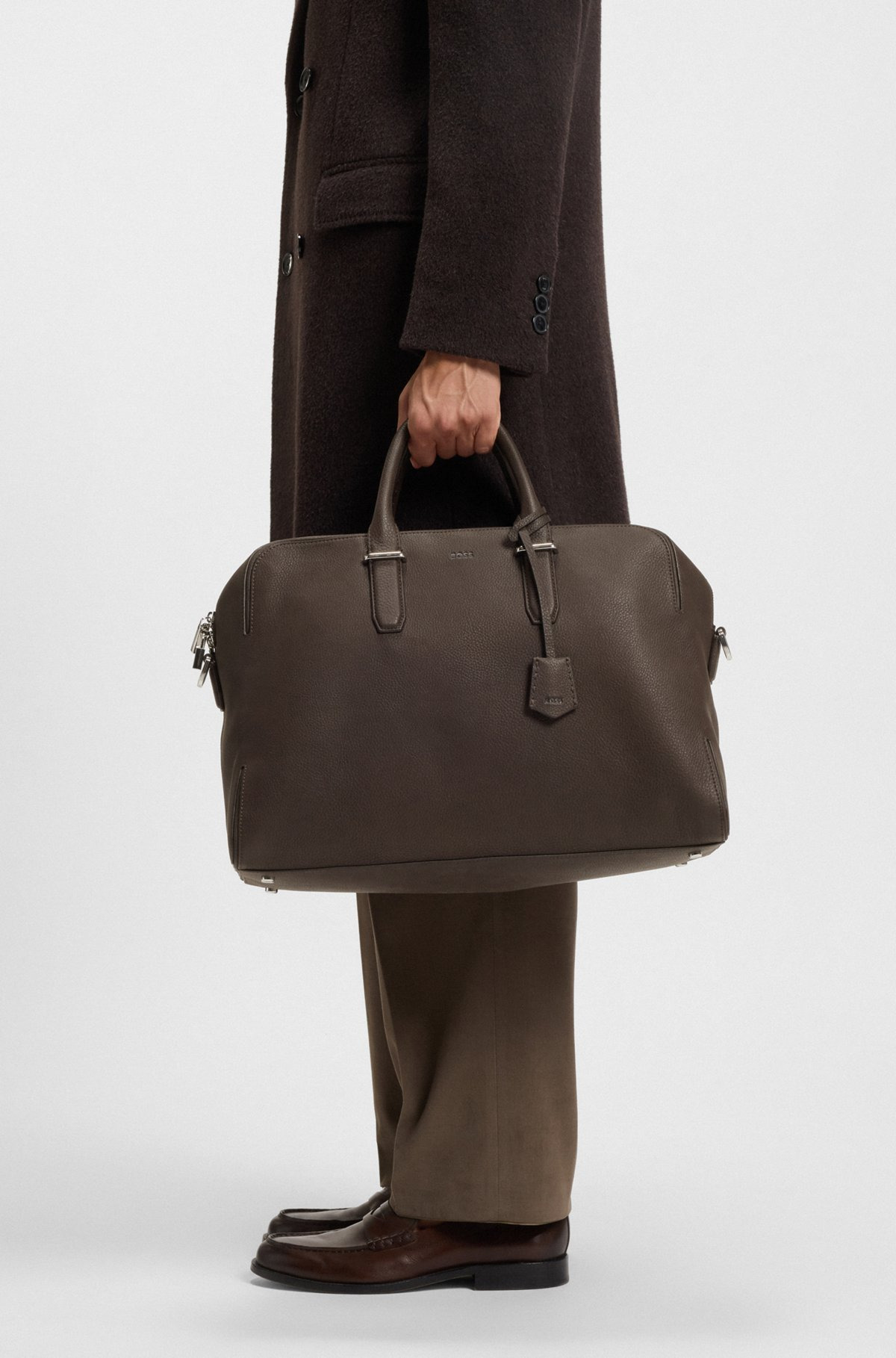 GRAINED-LEATHER HOLDALL WITH EMBOSSED LOGO - 4