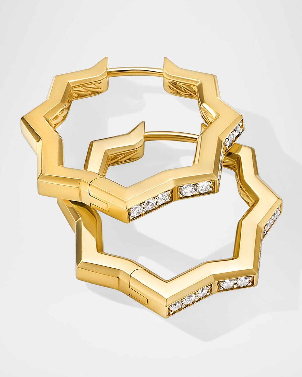 Zig Zag Stax Hoop Earrings with Diamonds in 18K Gold, 2.6mm - 3