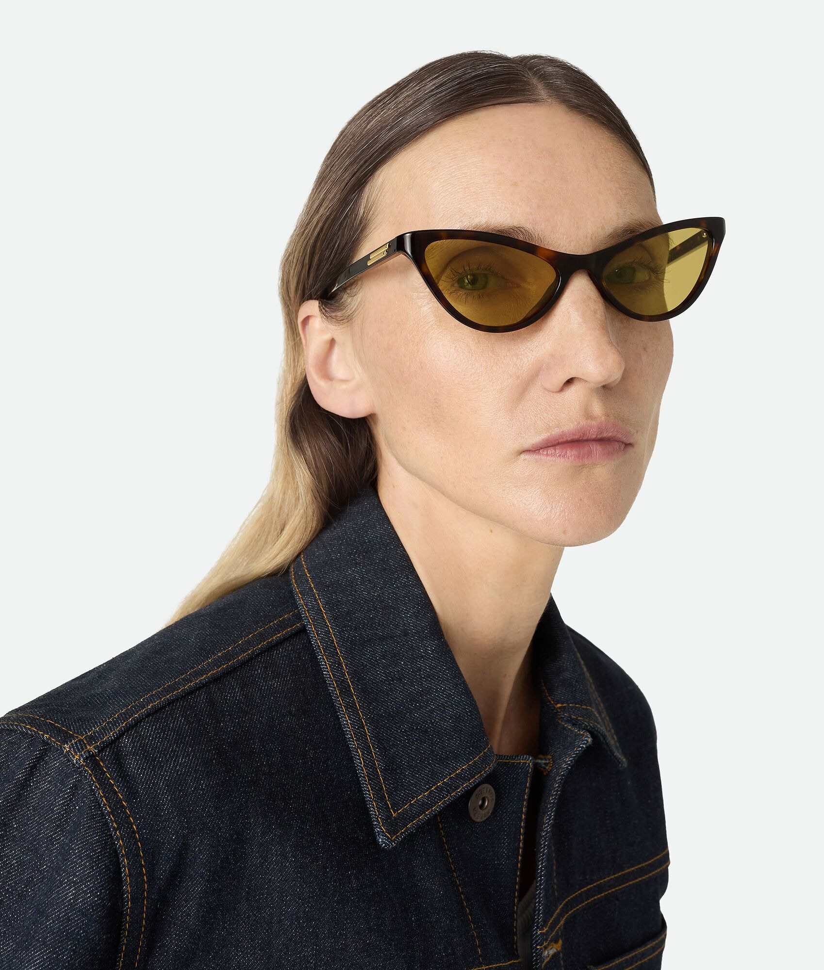 Classic Cat Eye Sunglasses - 2