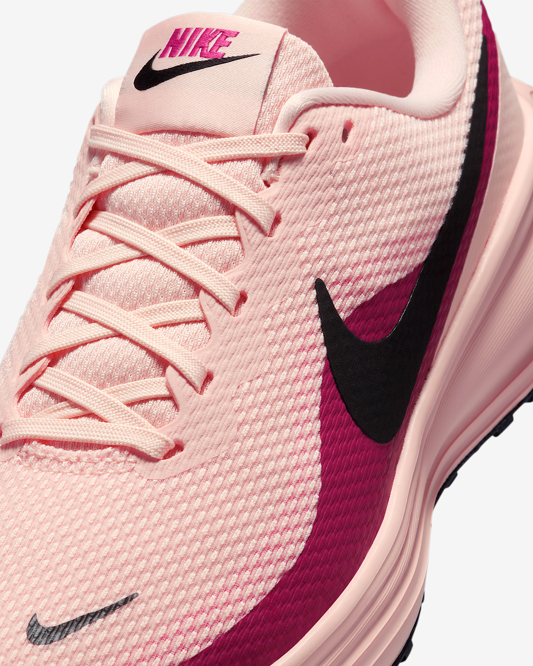 Nike Revolution 8 Women's Road Running Shoes - 7