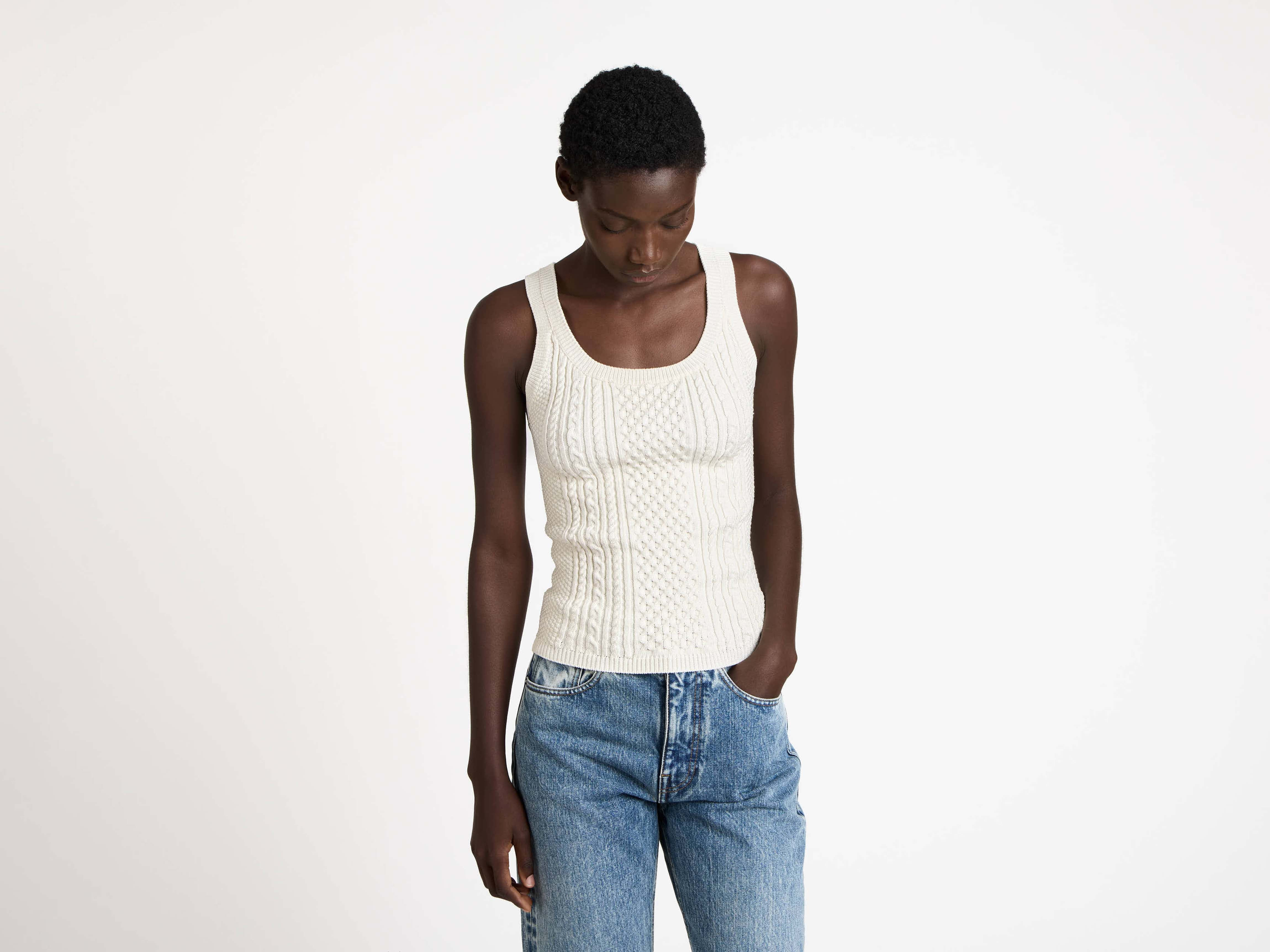 CABLE-KNIT TANK TOP IN WHITE - 5