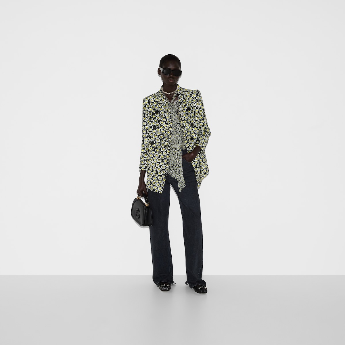 Denim pant with Gucci label - 6