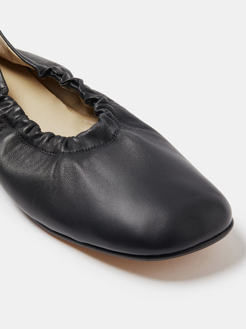 Mica Flat / Black Leather 5