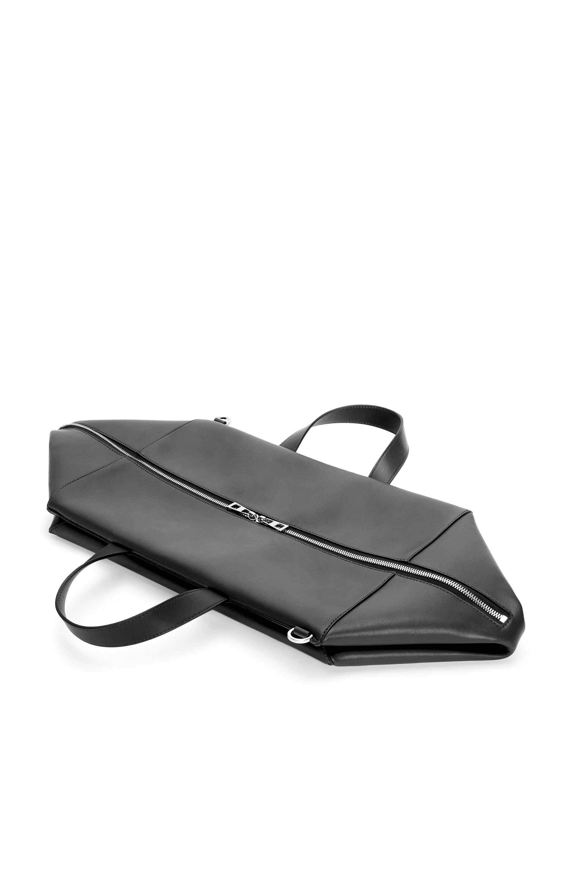 Puzzle Fold Duffle in shiny calfskin - 8