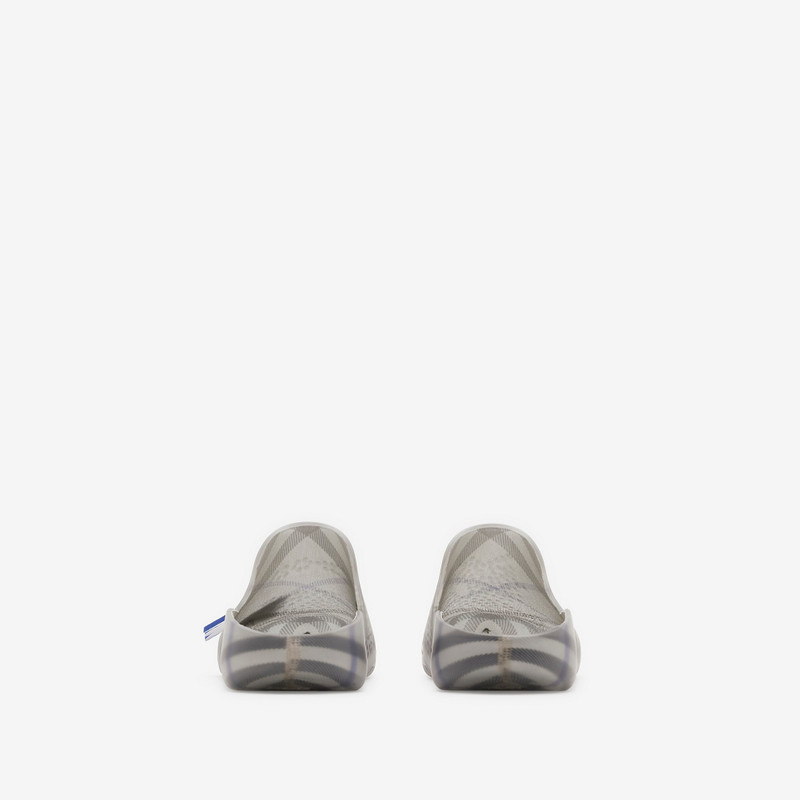 Rubber Stingray Slides 4