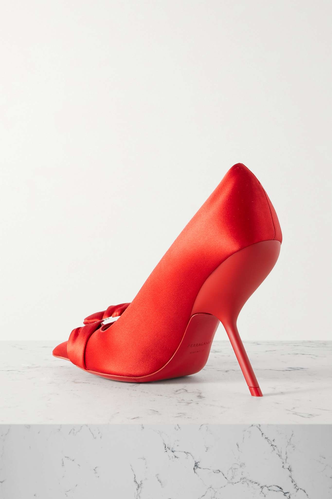 Erica X5 bow-detailed satin pumps