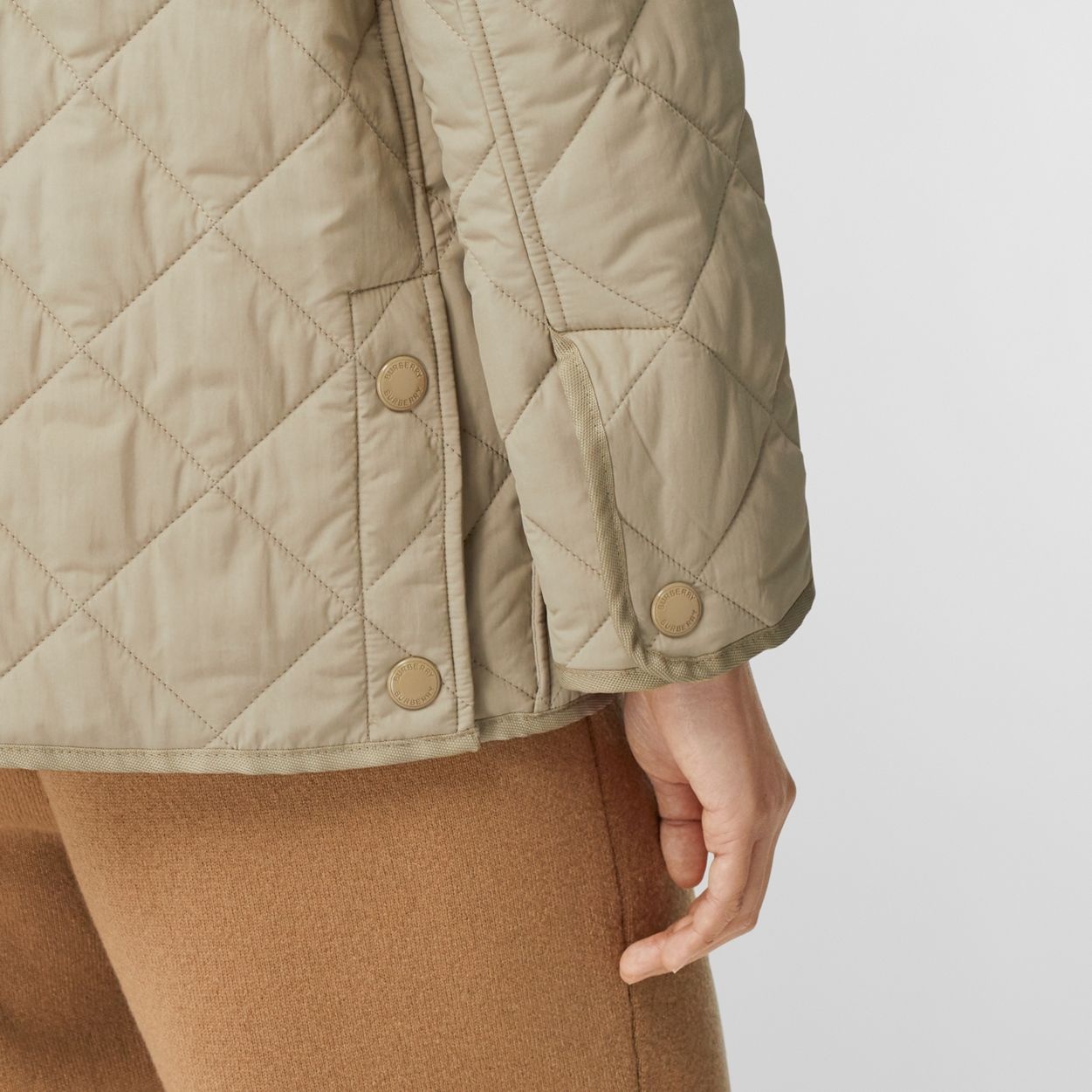 Diamond Quilted Thermoregulated Barn Jacket - 6